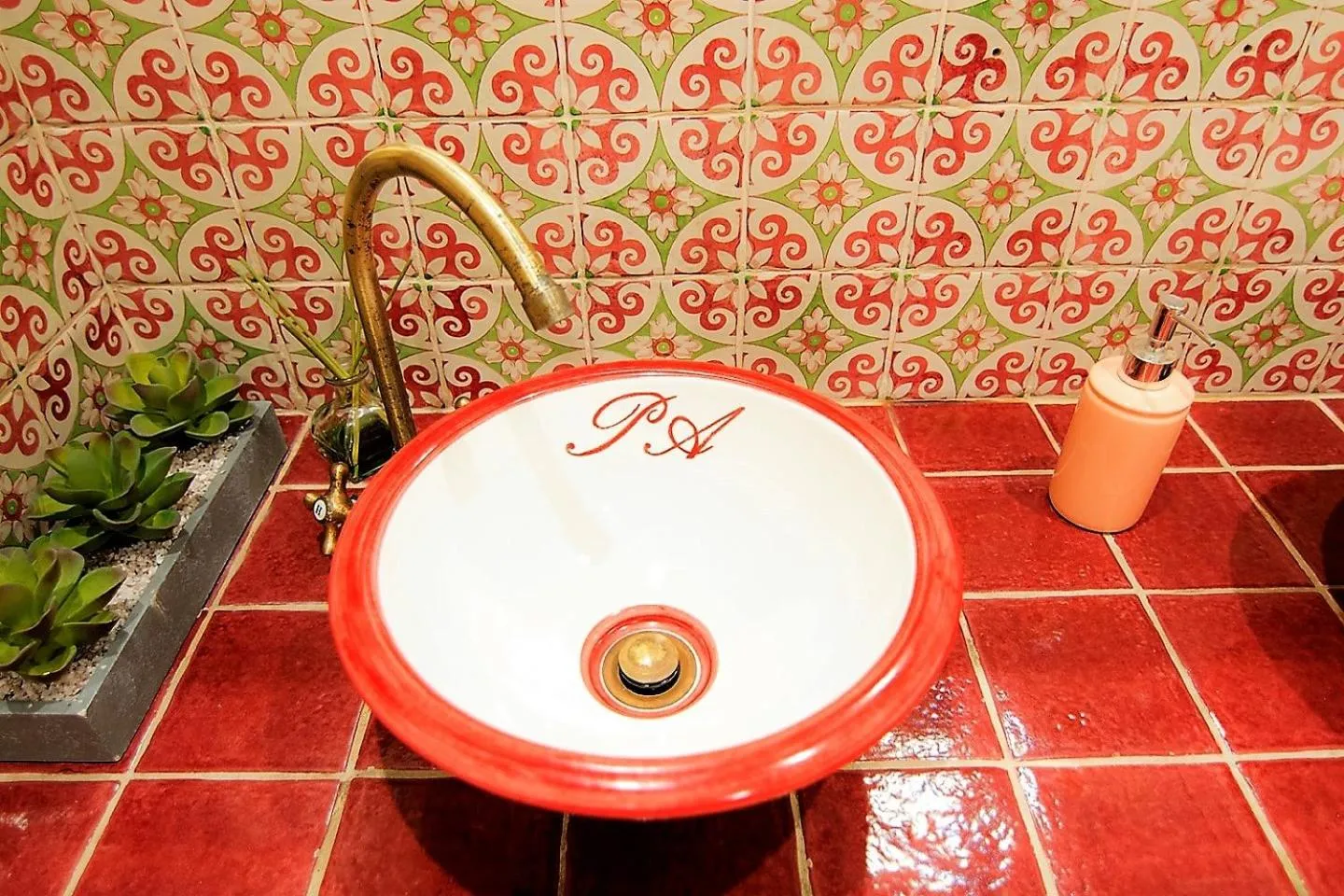 Area and facilities in Patio de La Alameda