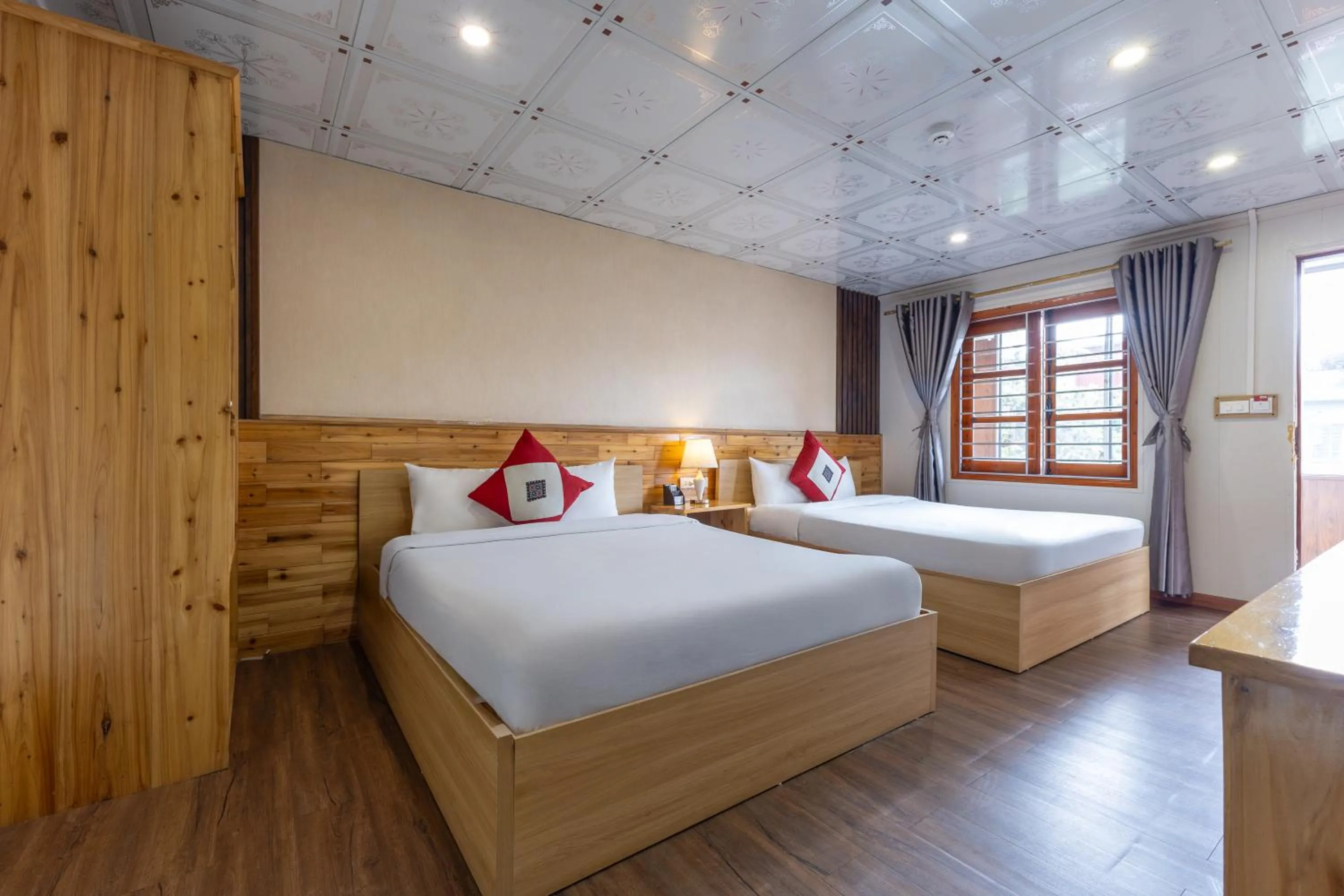 Breakfast, Bed in Sapa Florence Hotel