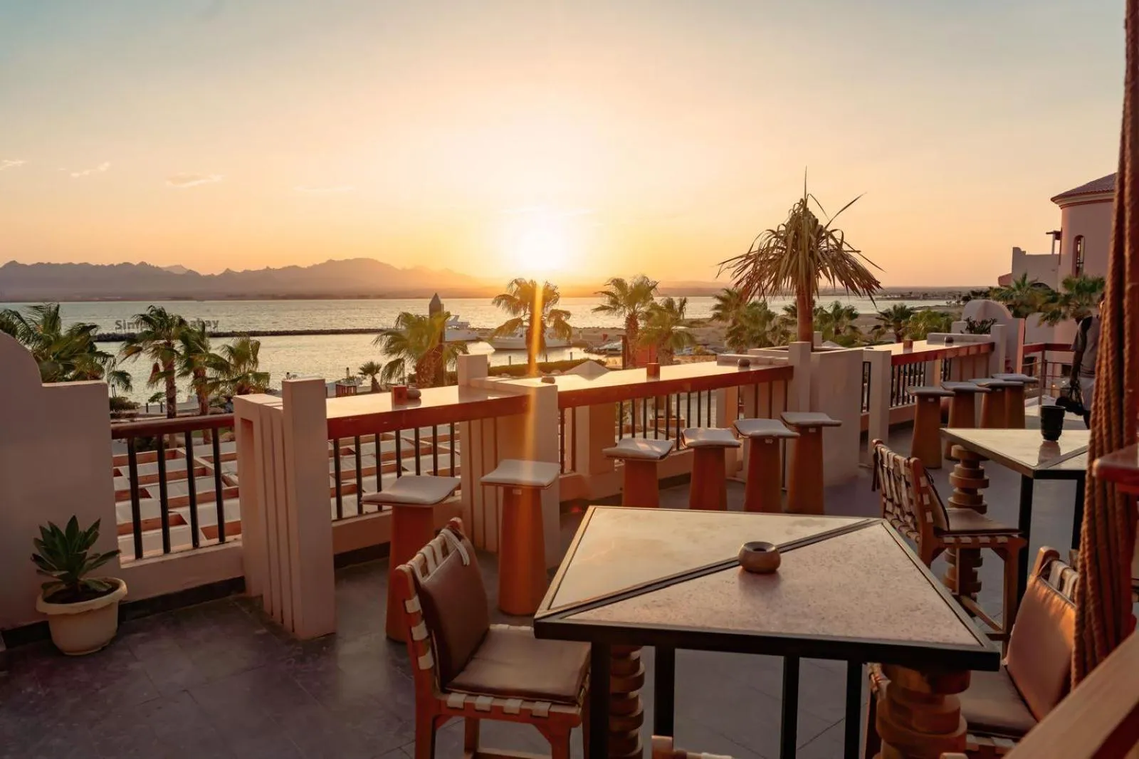 Restaurant/places to eat in The Kaktus Somabay