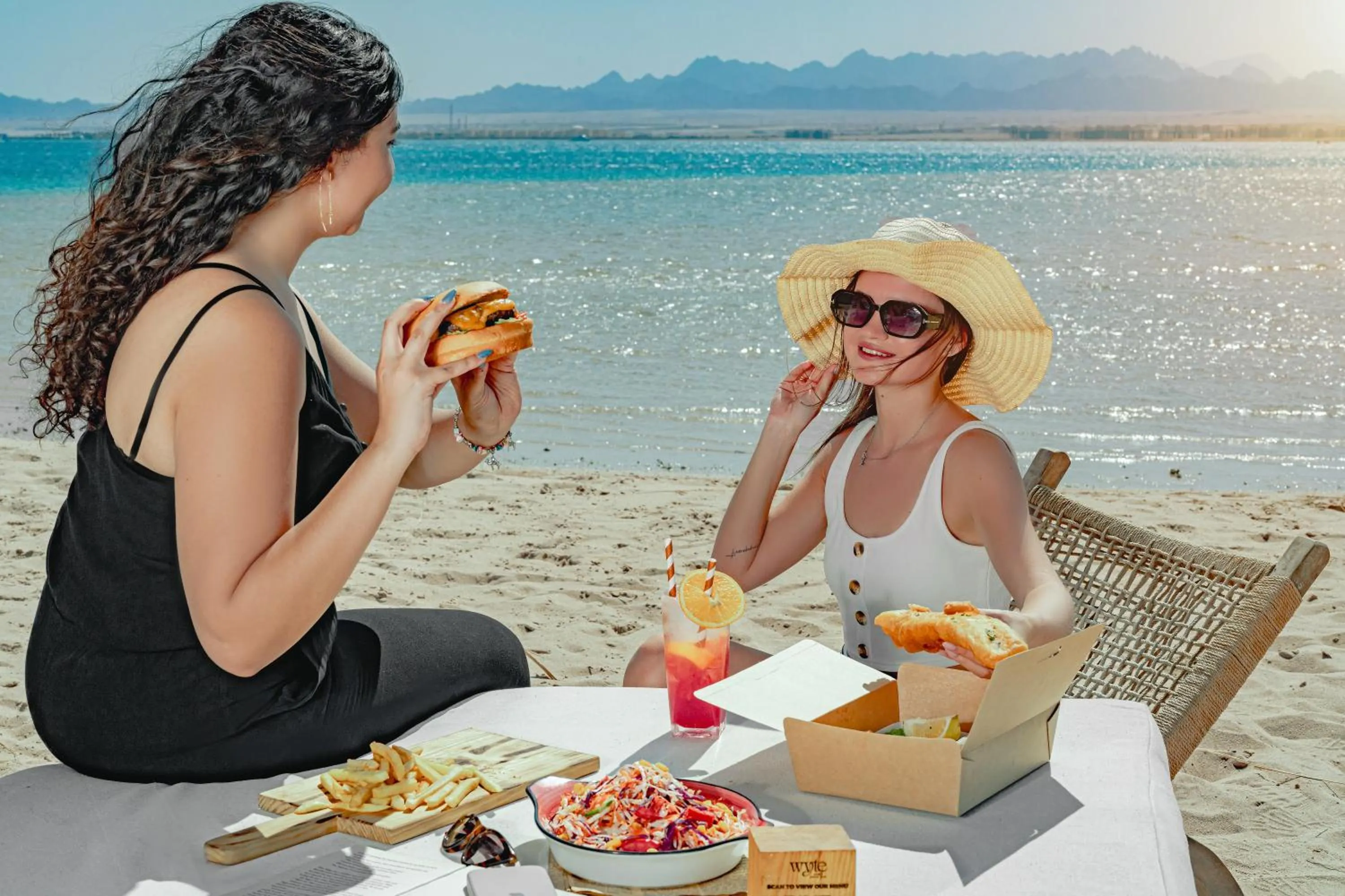 Restaurant/places to eat in The Kaktus Somabay