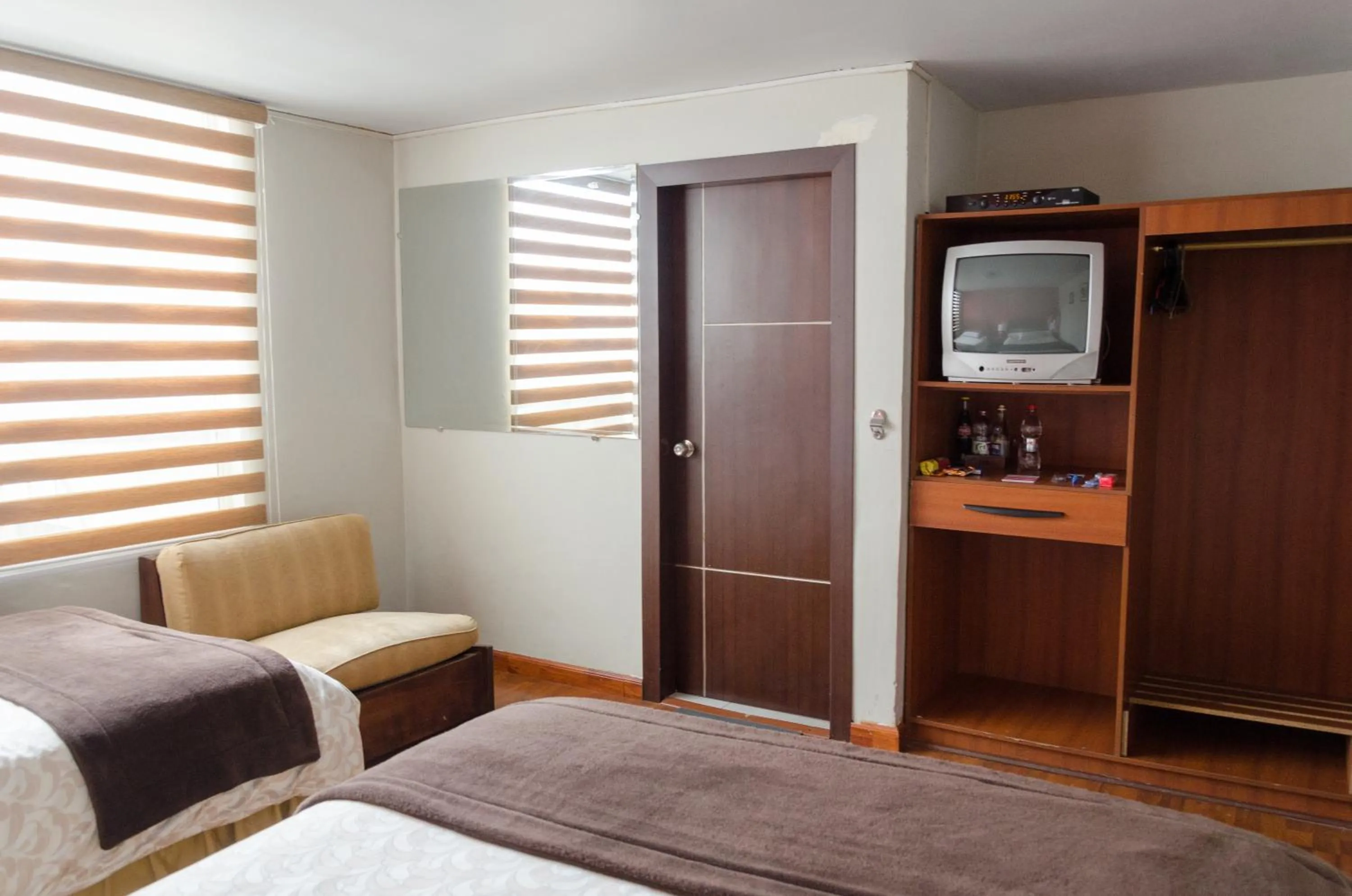 TV and multimedia, Bed in Hotel El Altar