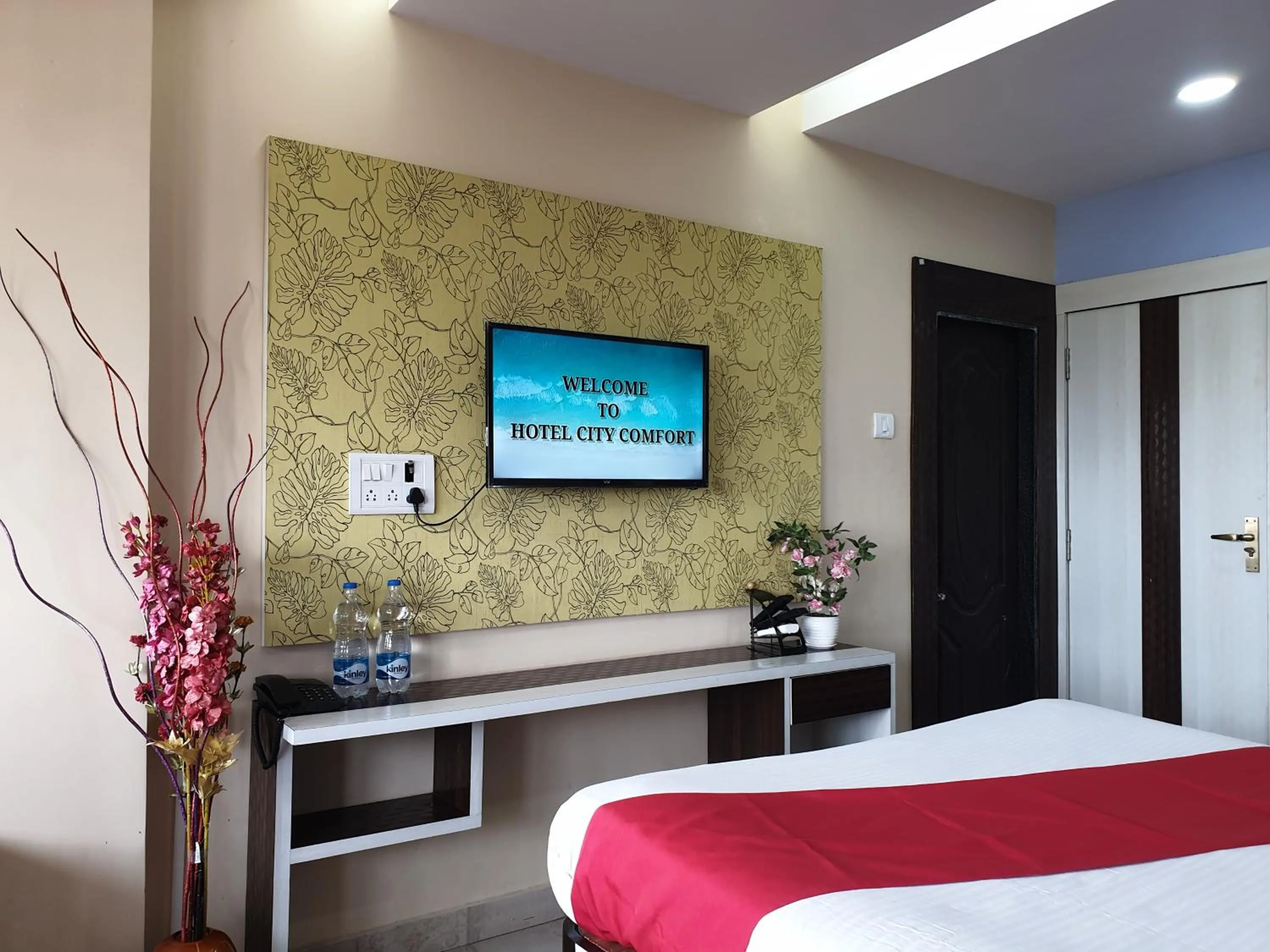 Bed in Hotel City Comfort