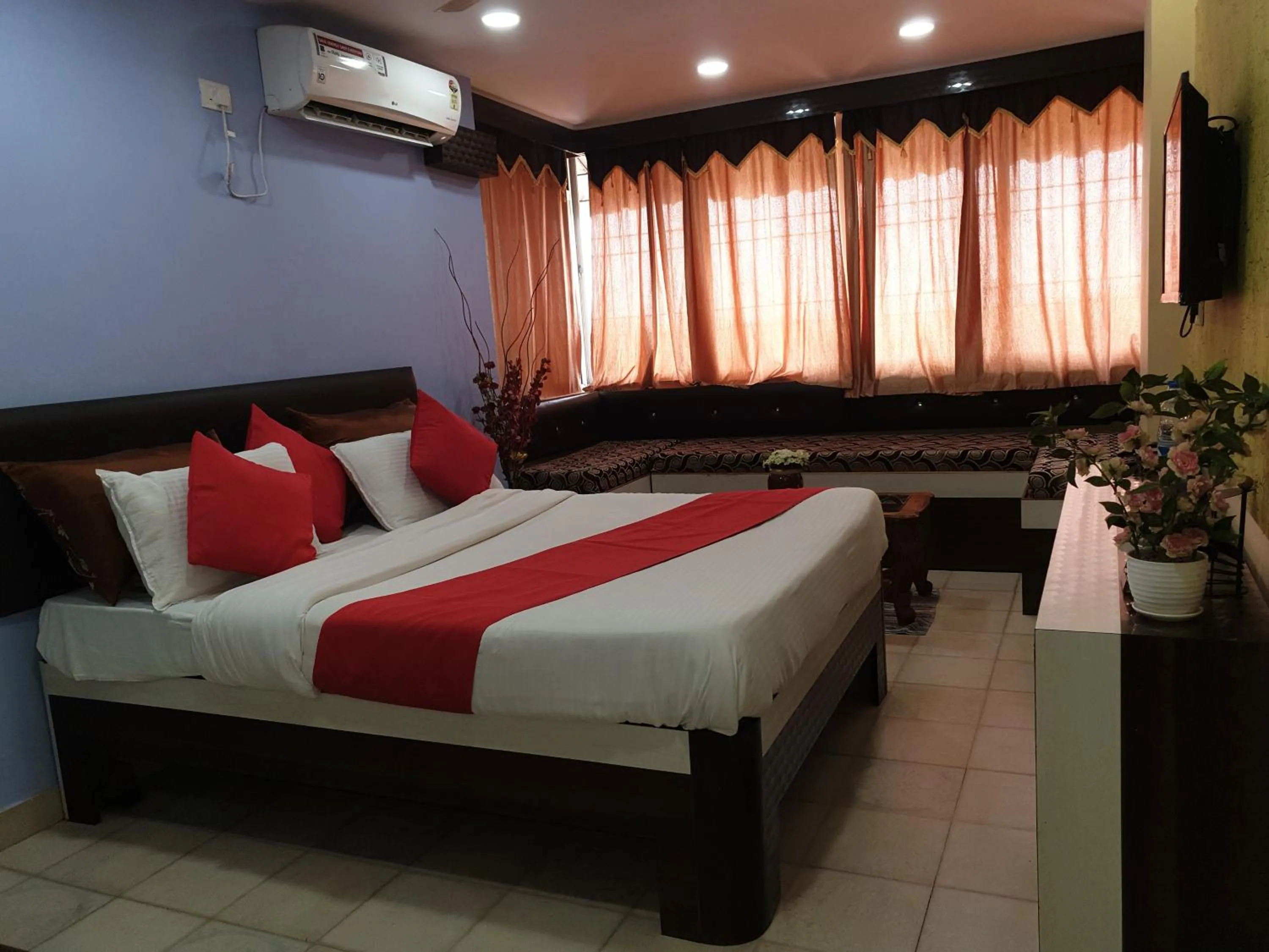 Bed in Hotel City Comfort