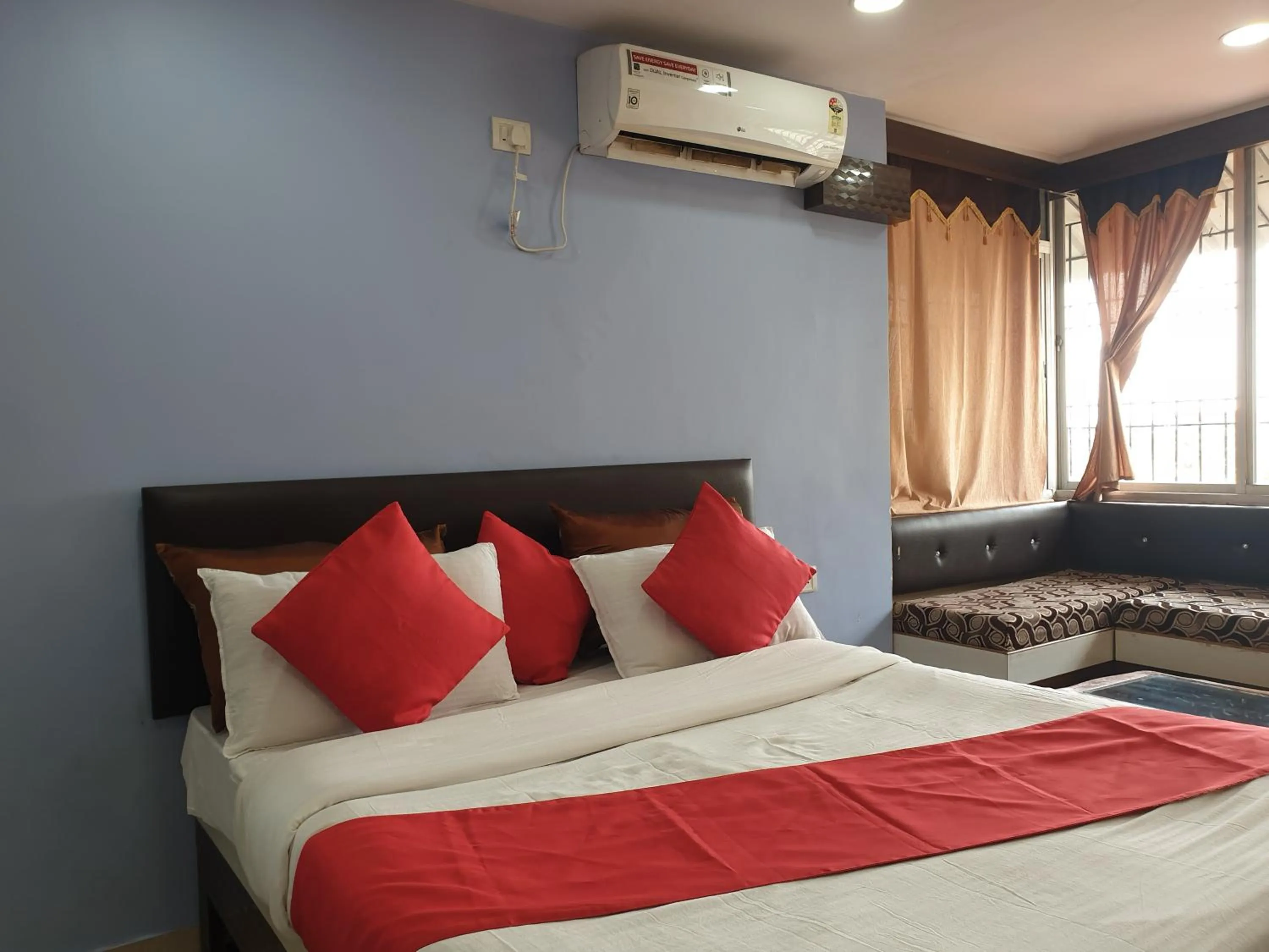 Bed in Hotel City Comfort