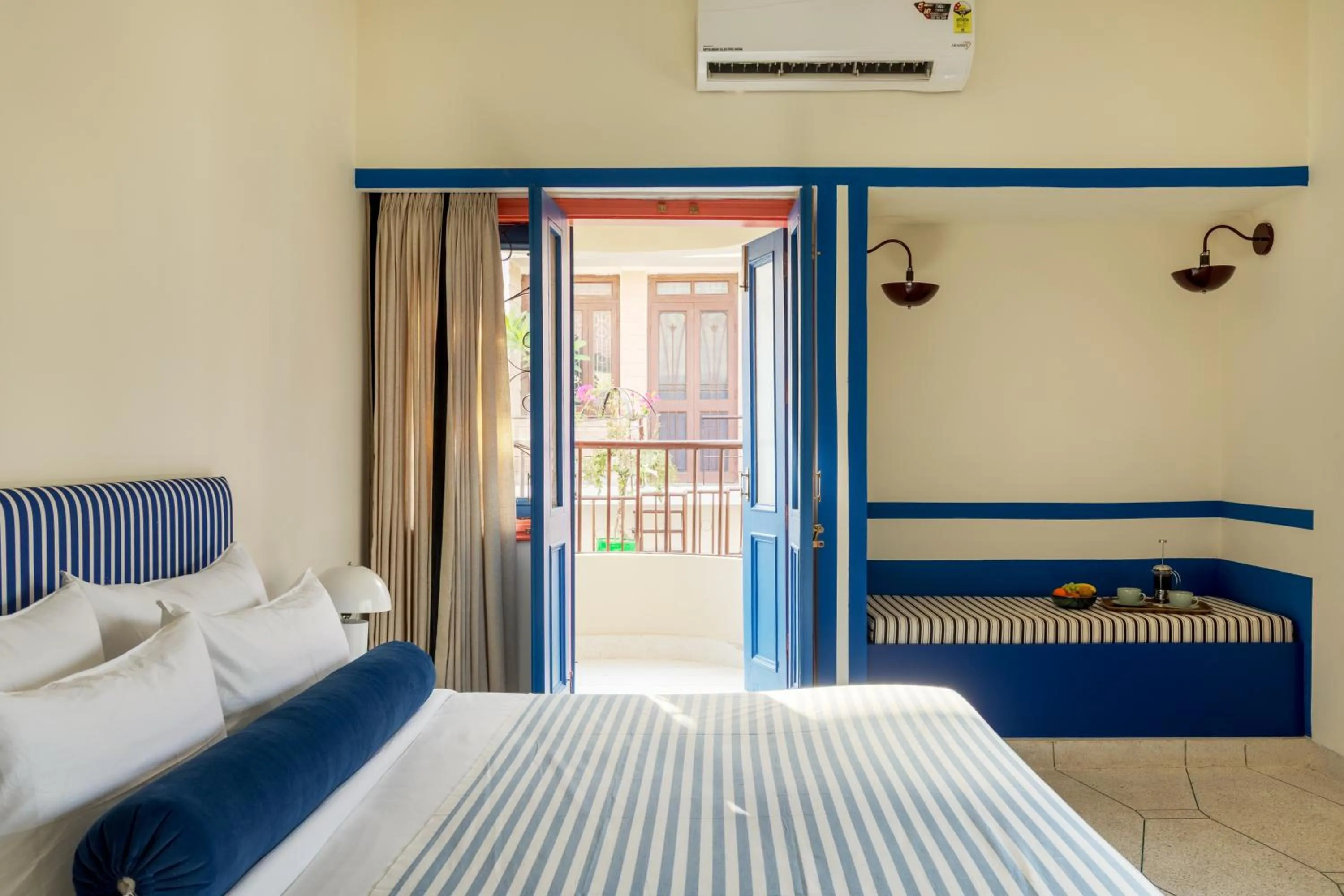 Bed in Namli Haus, Jaipur