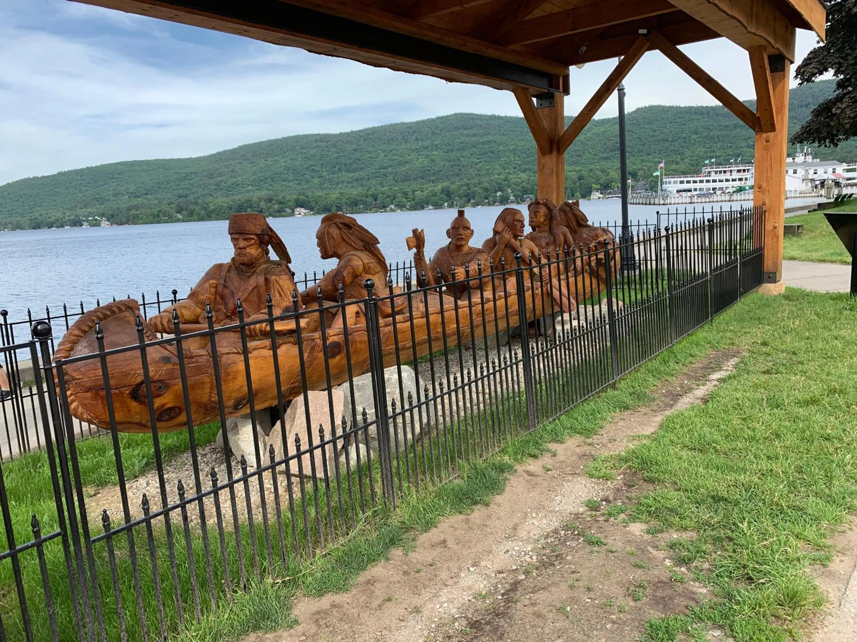 Activities in The Sundowner on Lake George