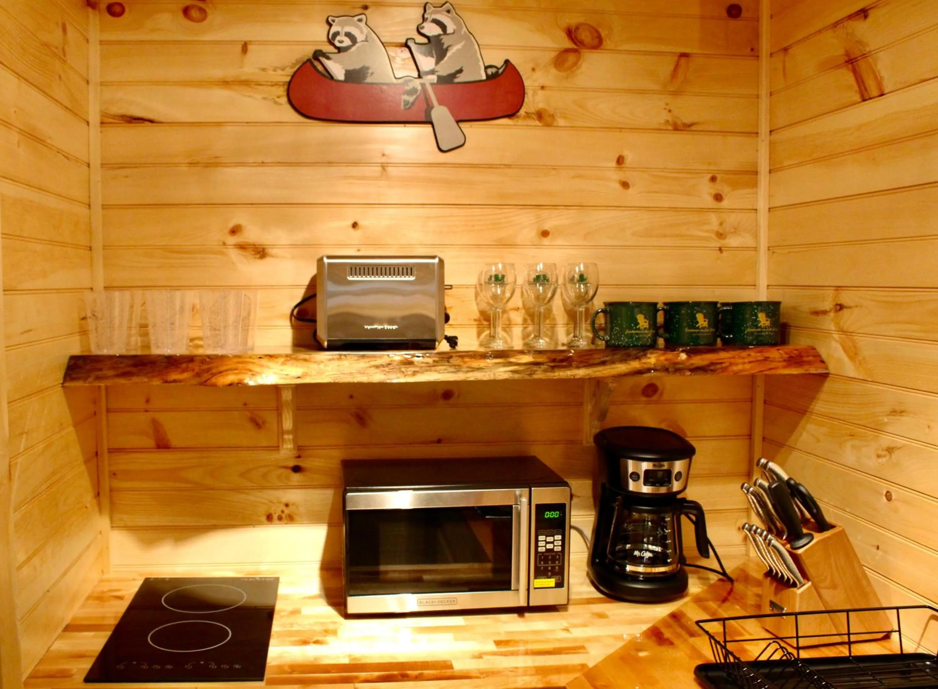 The Sundowner on Lake George