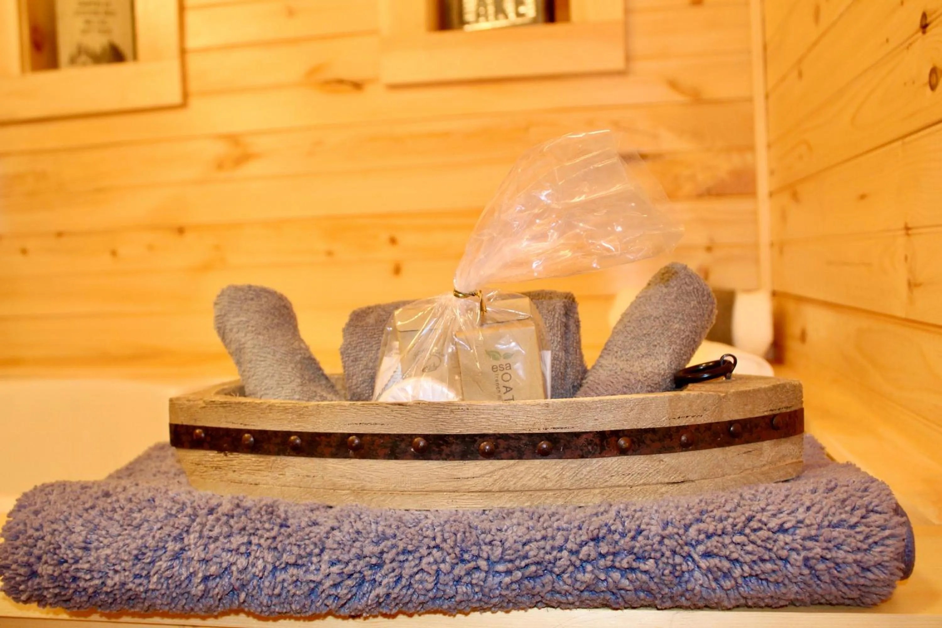 The Sundowner on Lake George