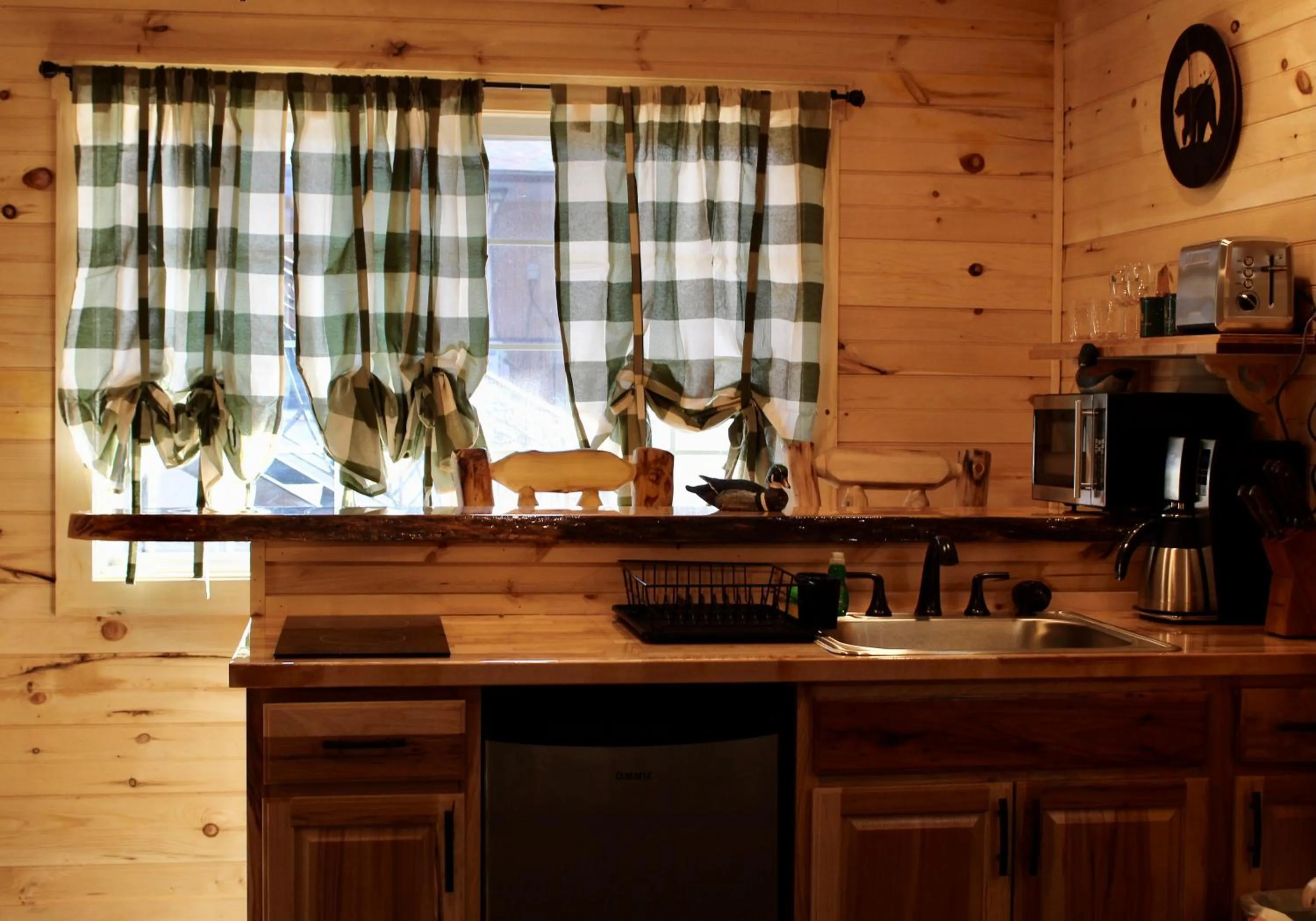 The Sundowner on Lake George