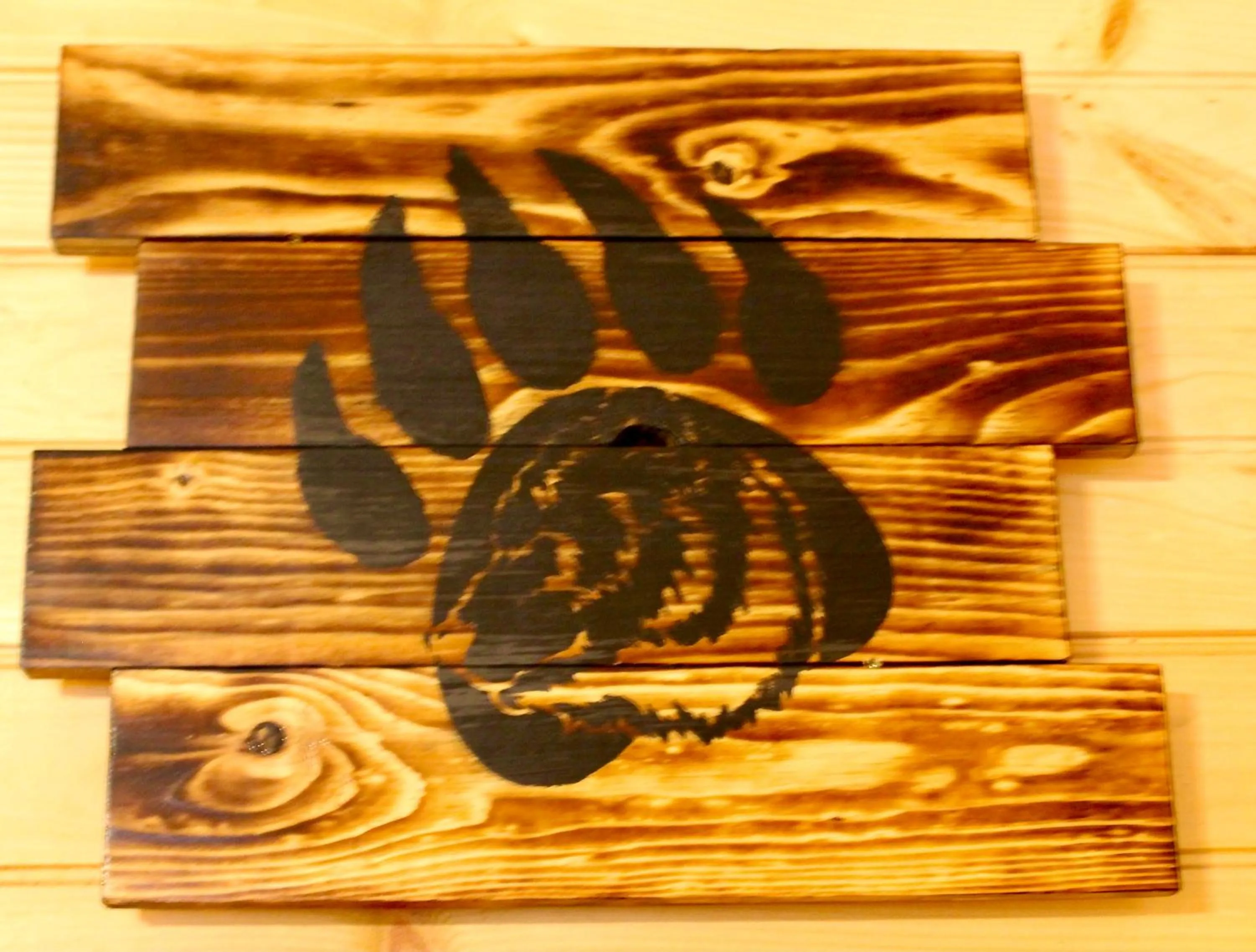 The Sundowner on Lake George