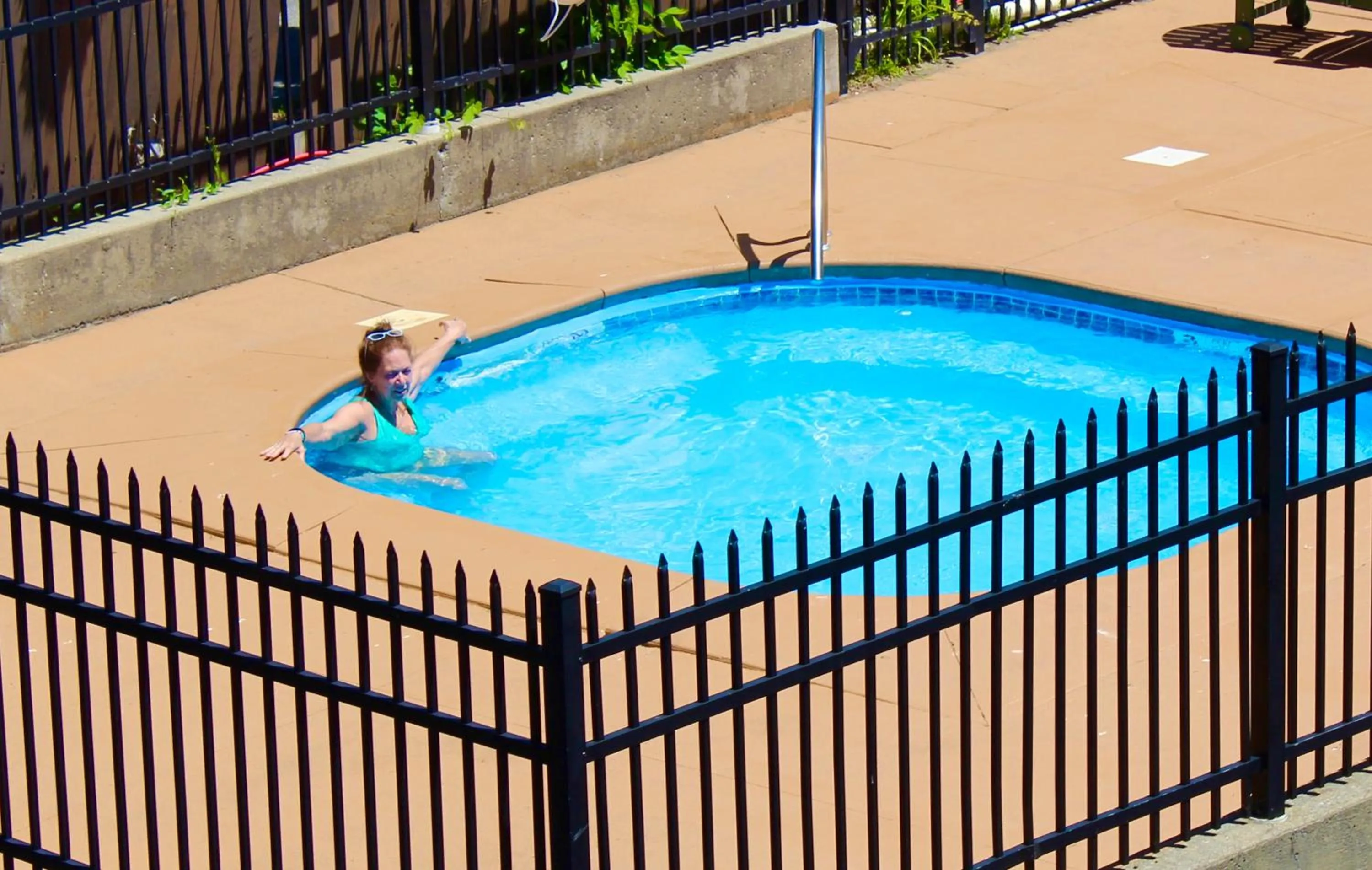 The Sundowner on Lake George