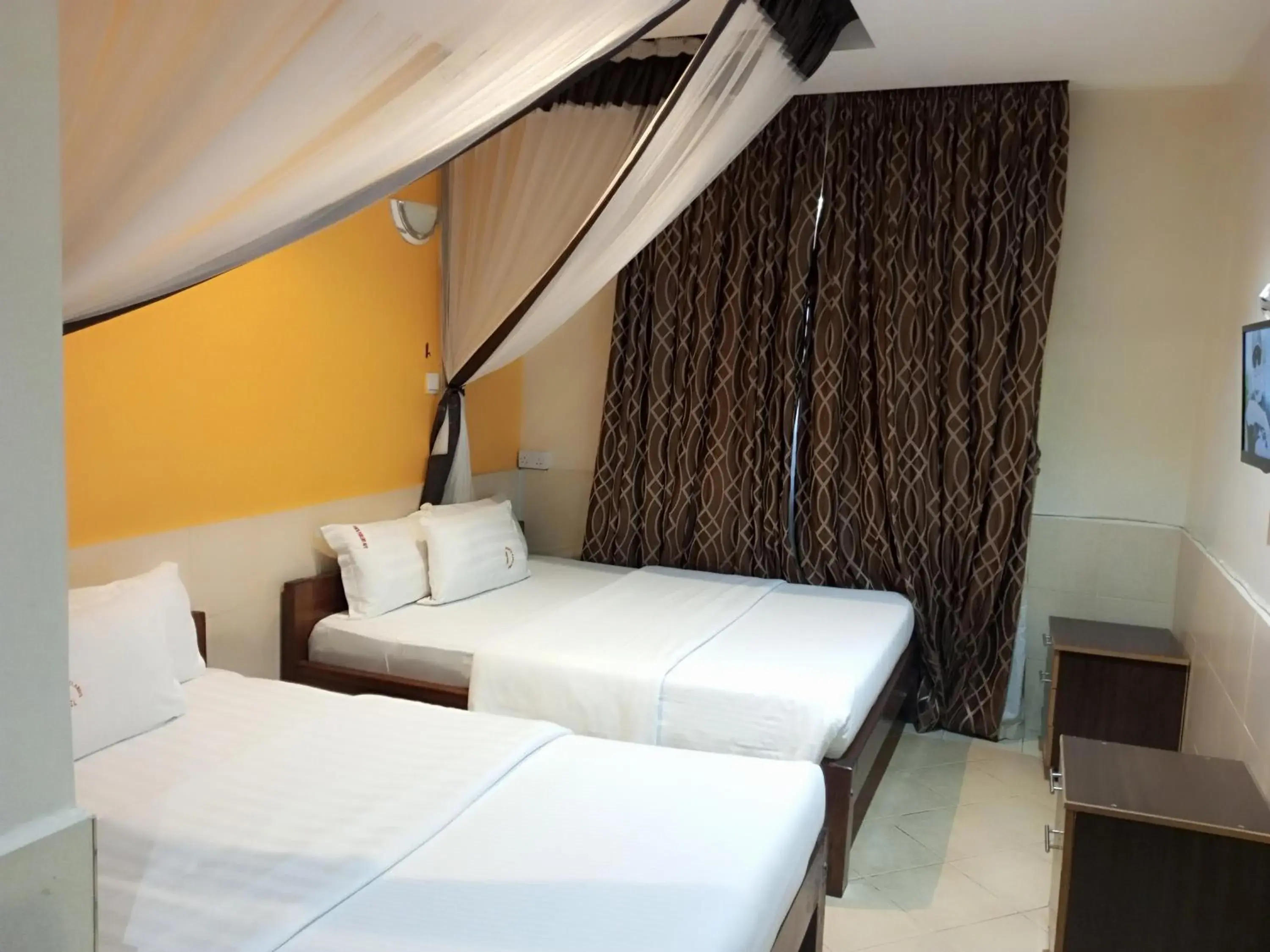 Standard Double or Twin Room in Fourth Parklands Hotel Standard Double or Twin Room in Fourth Parklands Hotel