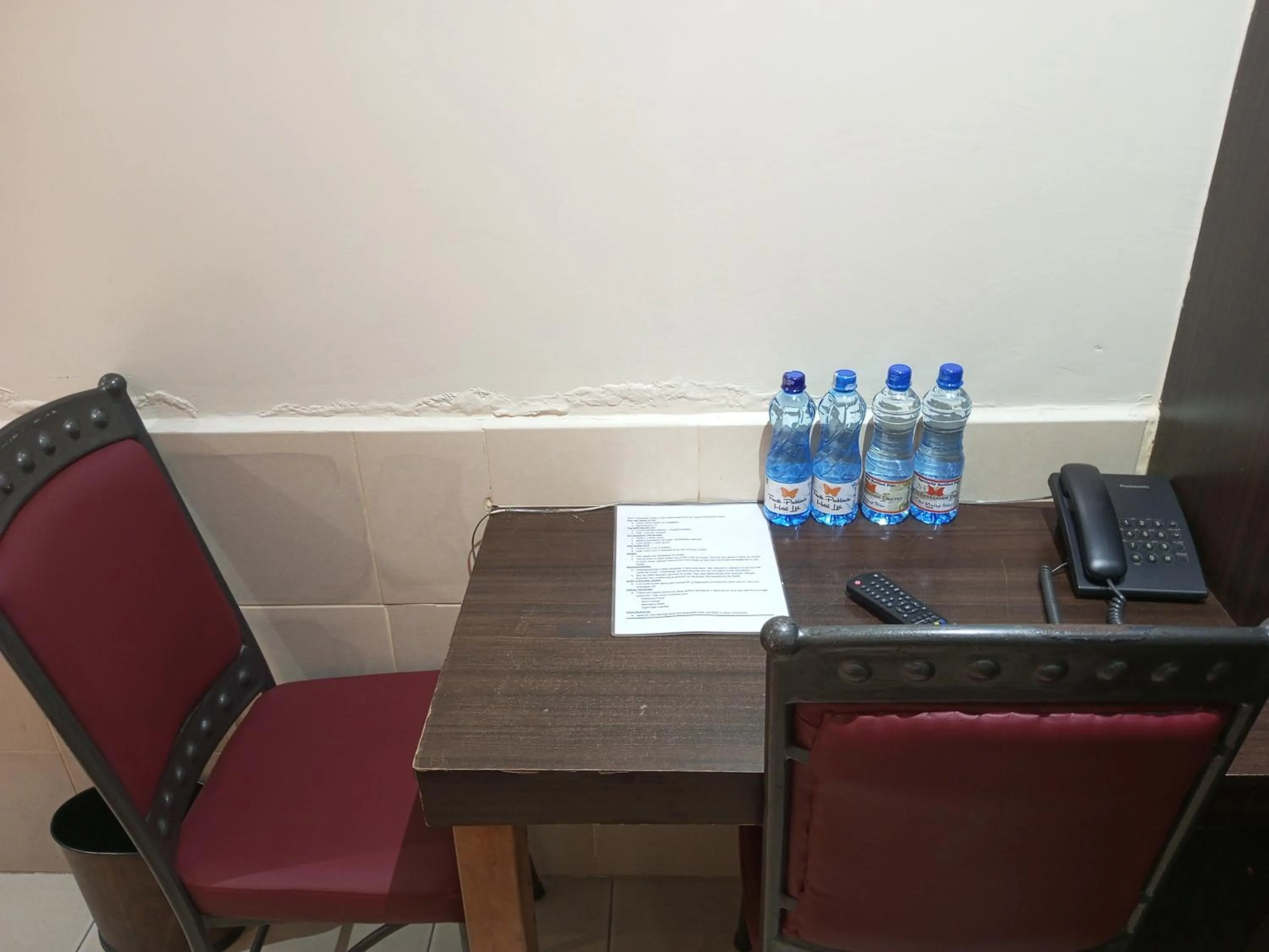 Seating area in Fourth Parklands Hotel