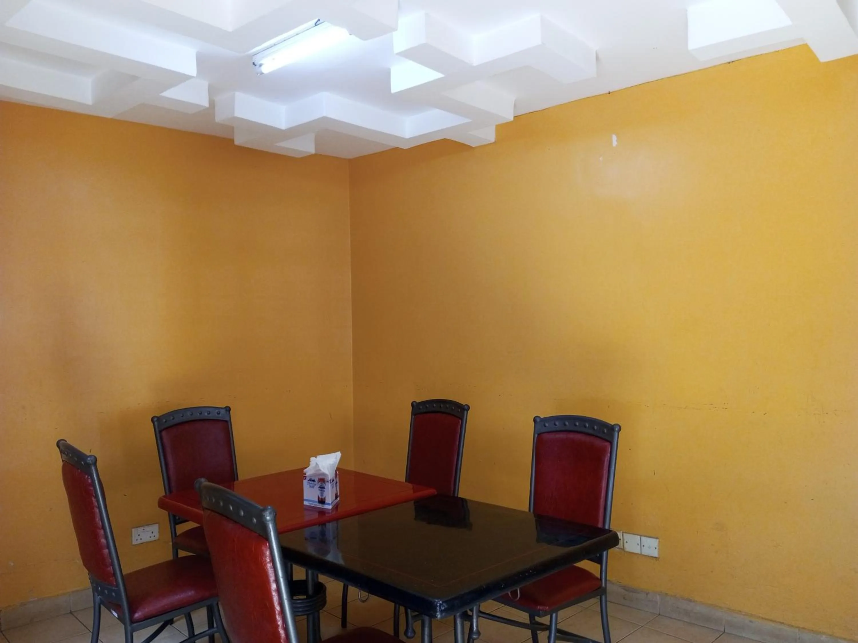 Decorative detail in Fourth Parklands Hotel