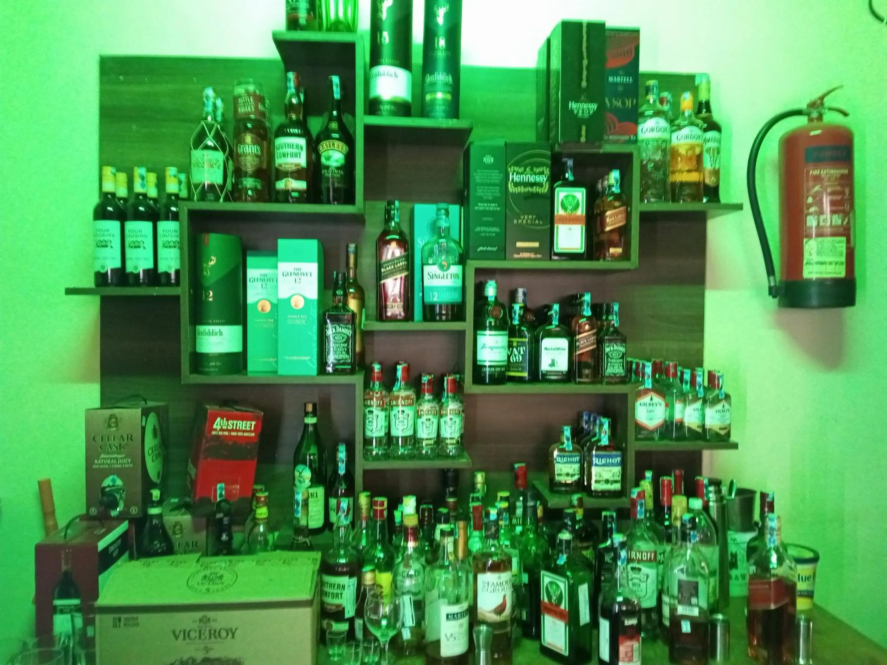 Lounge or bar in Fourth Parklands Hotel