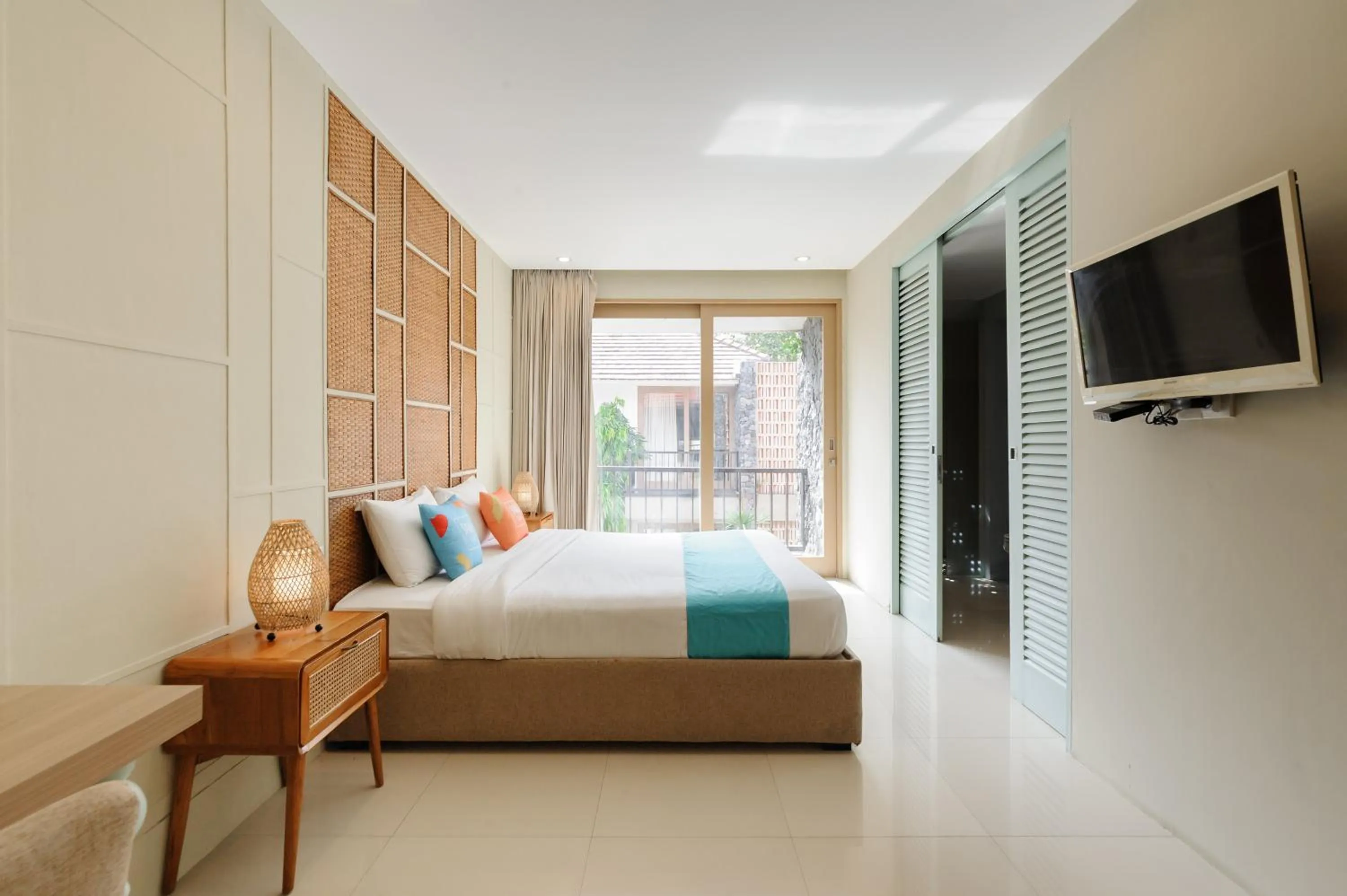 Bedroom, Bed in Sans Vibes Astana Residence Seminyak