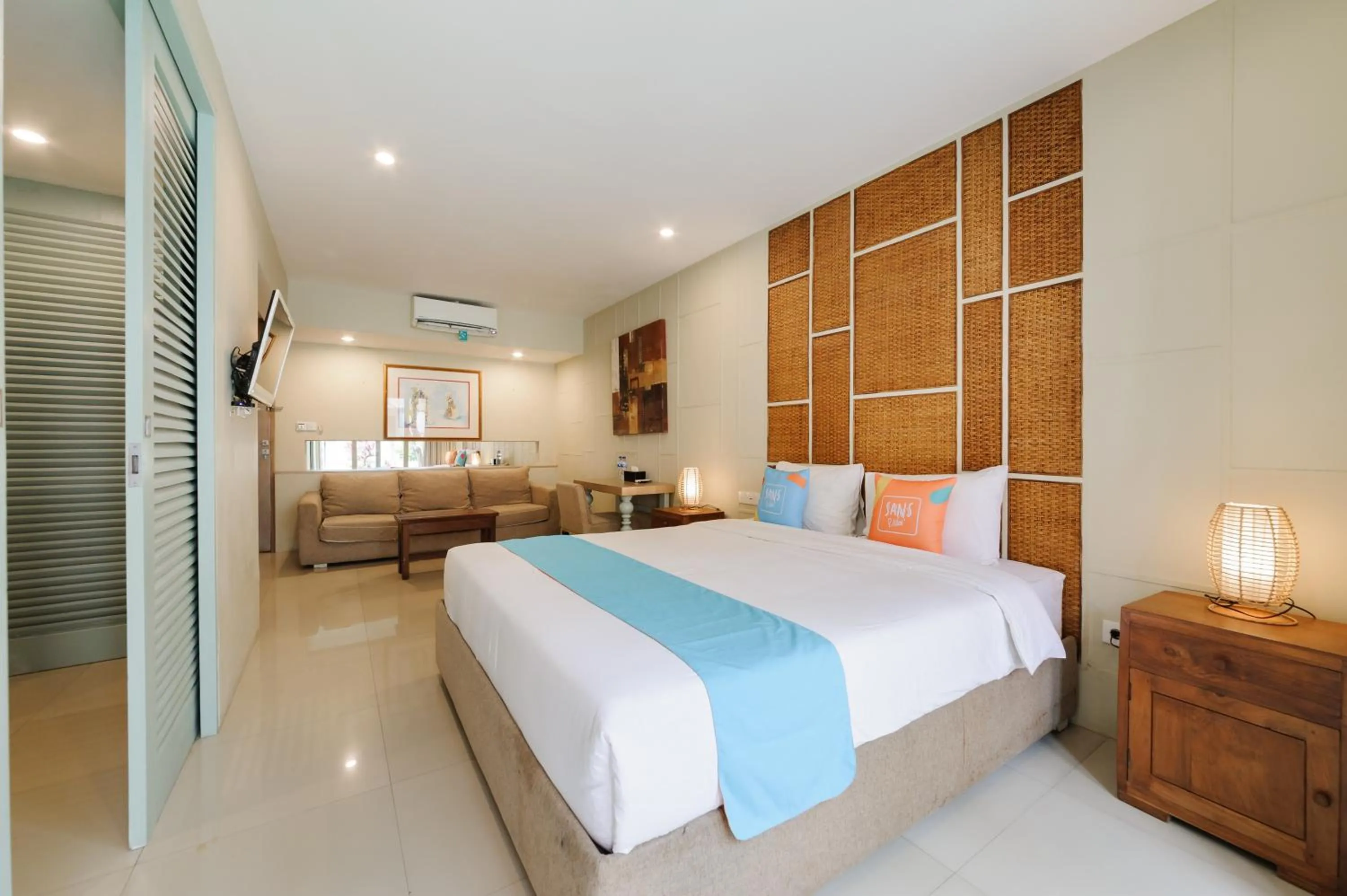 Bedroom, Bed in Sans Vibes Astana Residence Seminyak