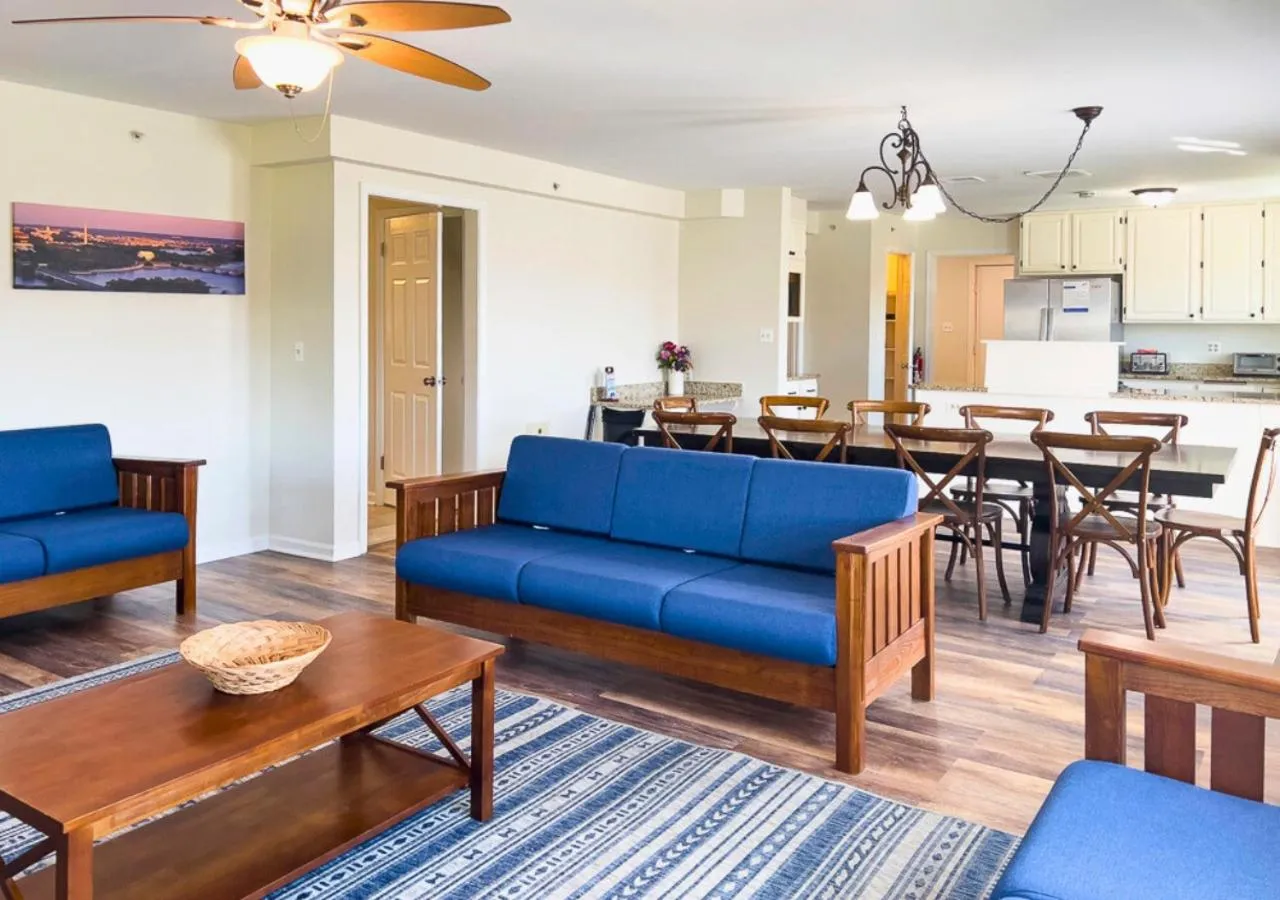 Living room in Cherry Hill Park