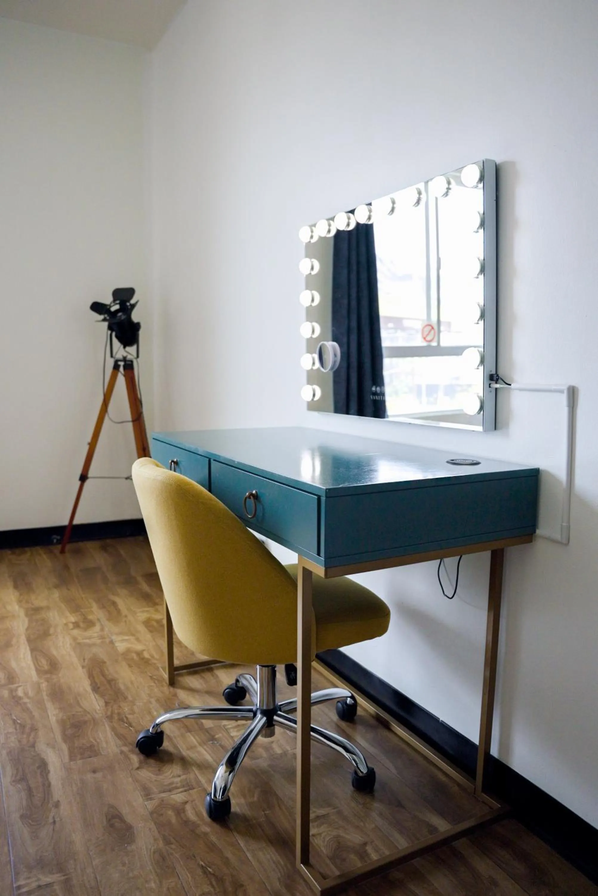 Bedroom in Samesun Hollywood Hotel & Hostel