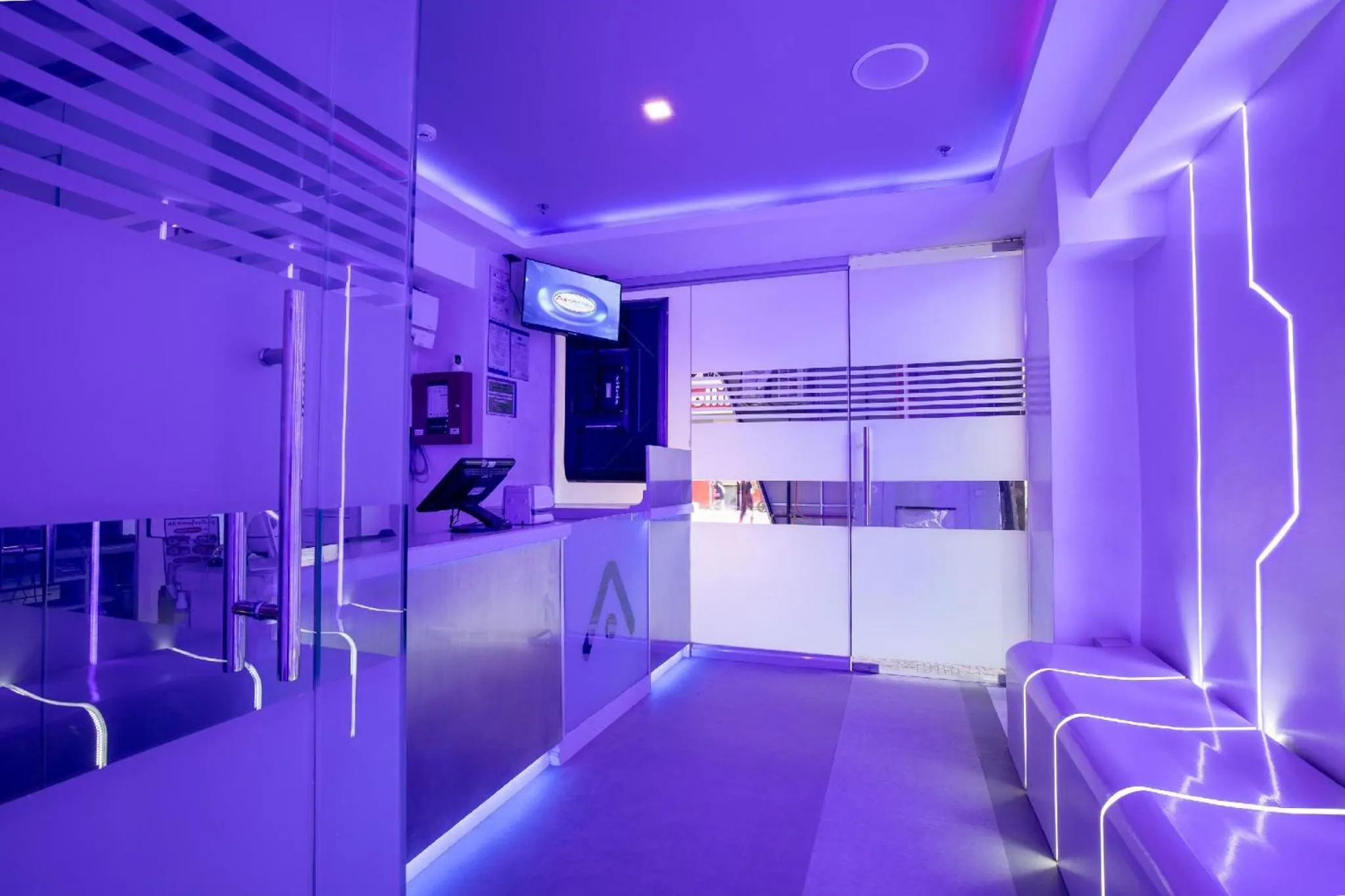 Lobby or reception in Astrotel Cebu