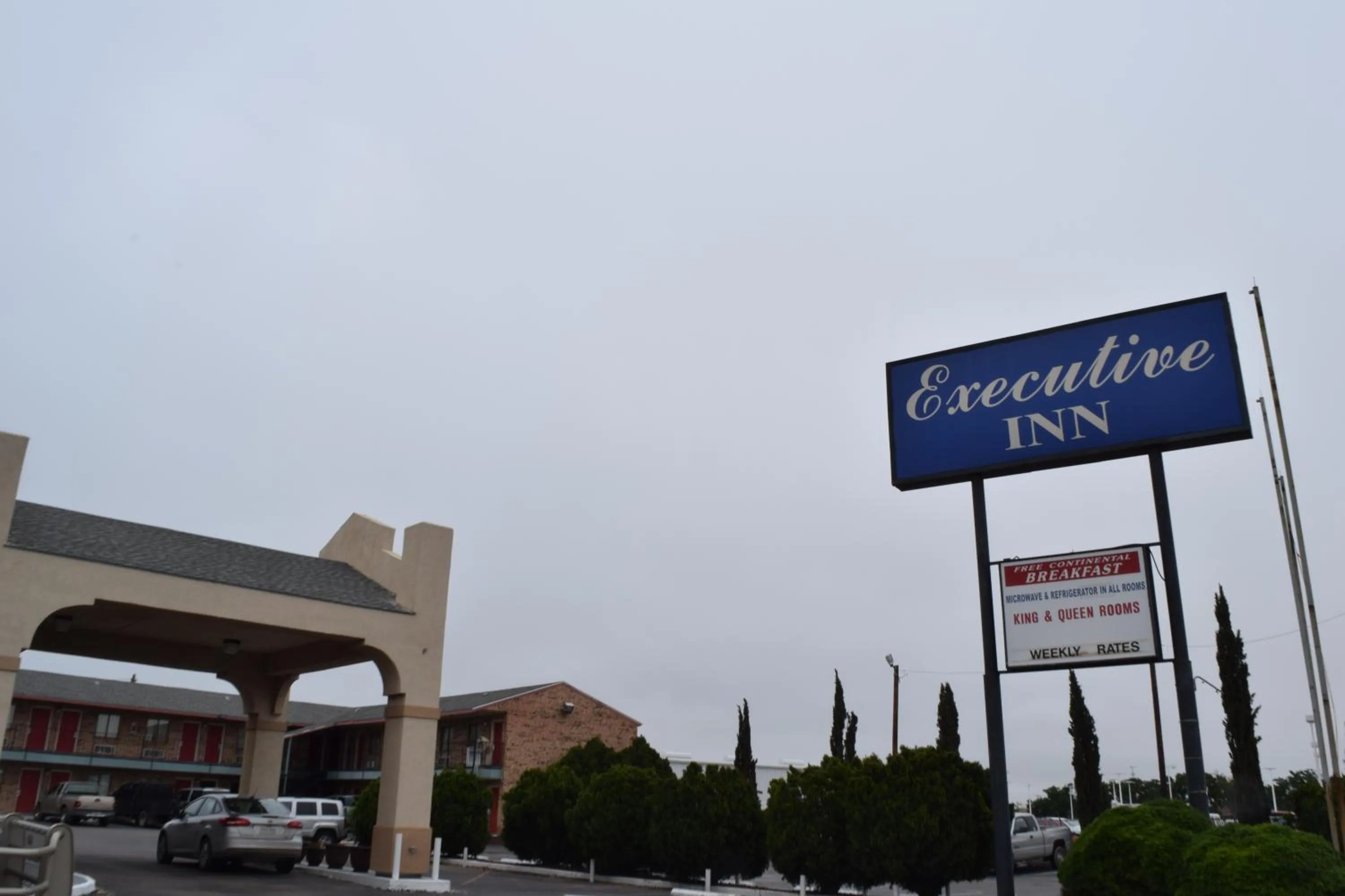 Property building in Executive Inn Odessa