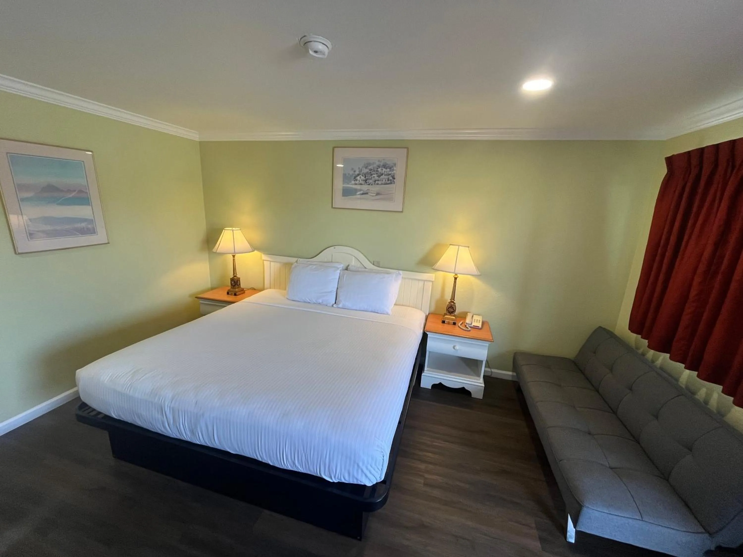 Bed in American Inn - Grover beach - Pismo Beach