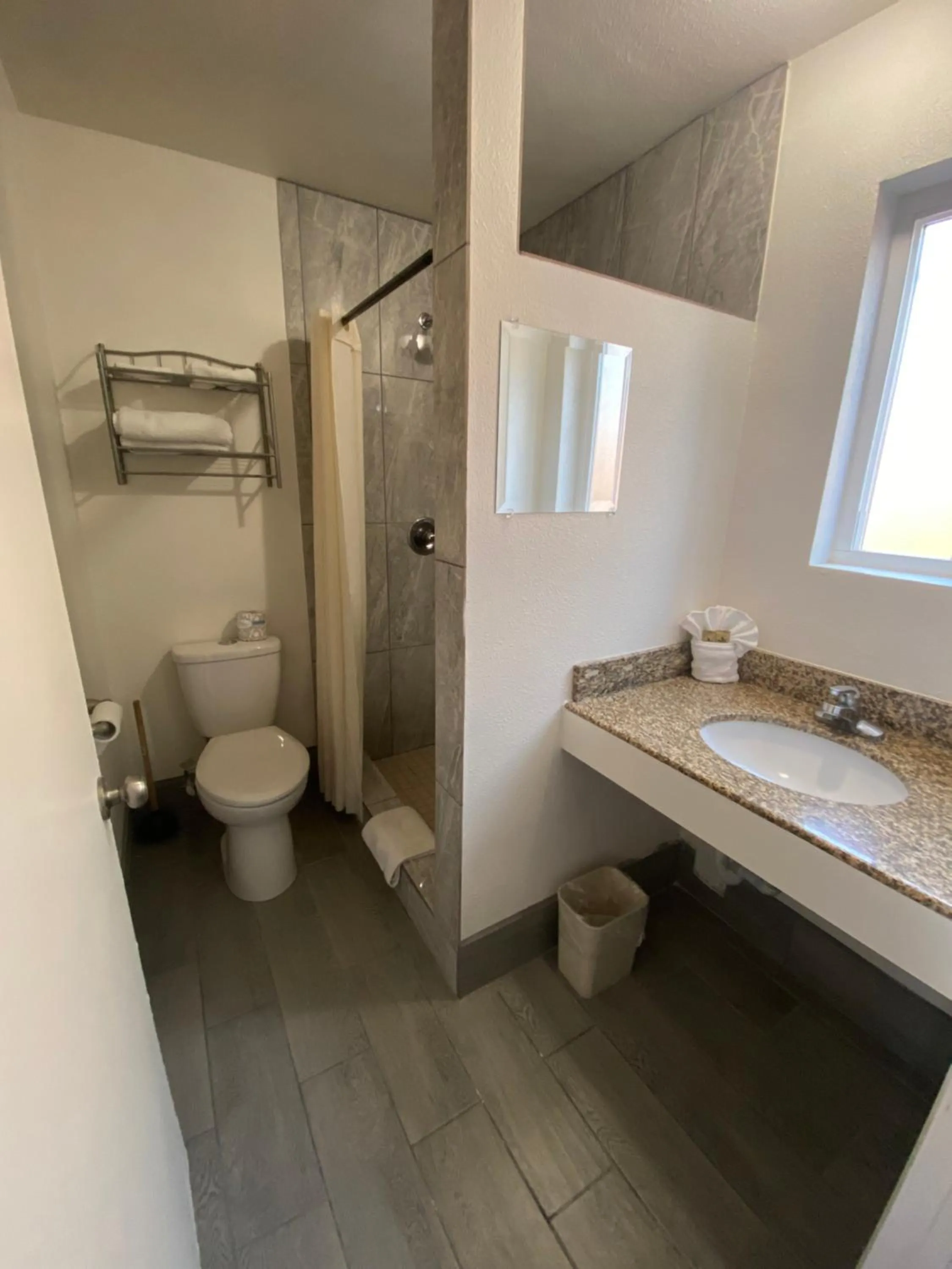 American Inn - Grover beach - Pismo Beach