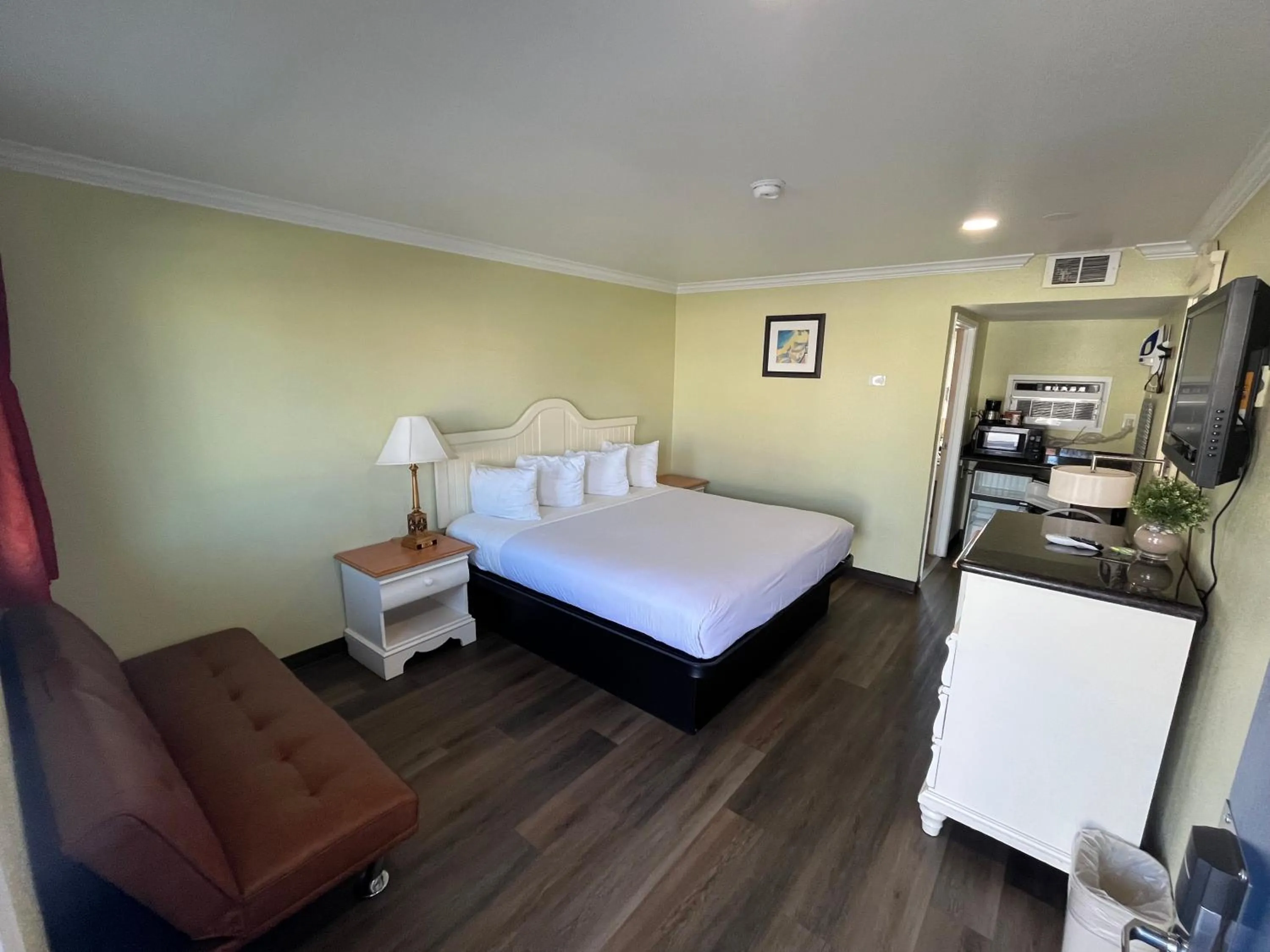Bed in American Inn - Grover beach - Pismo Beach