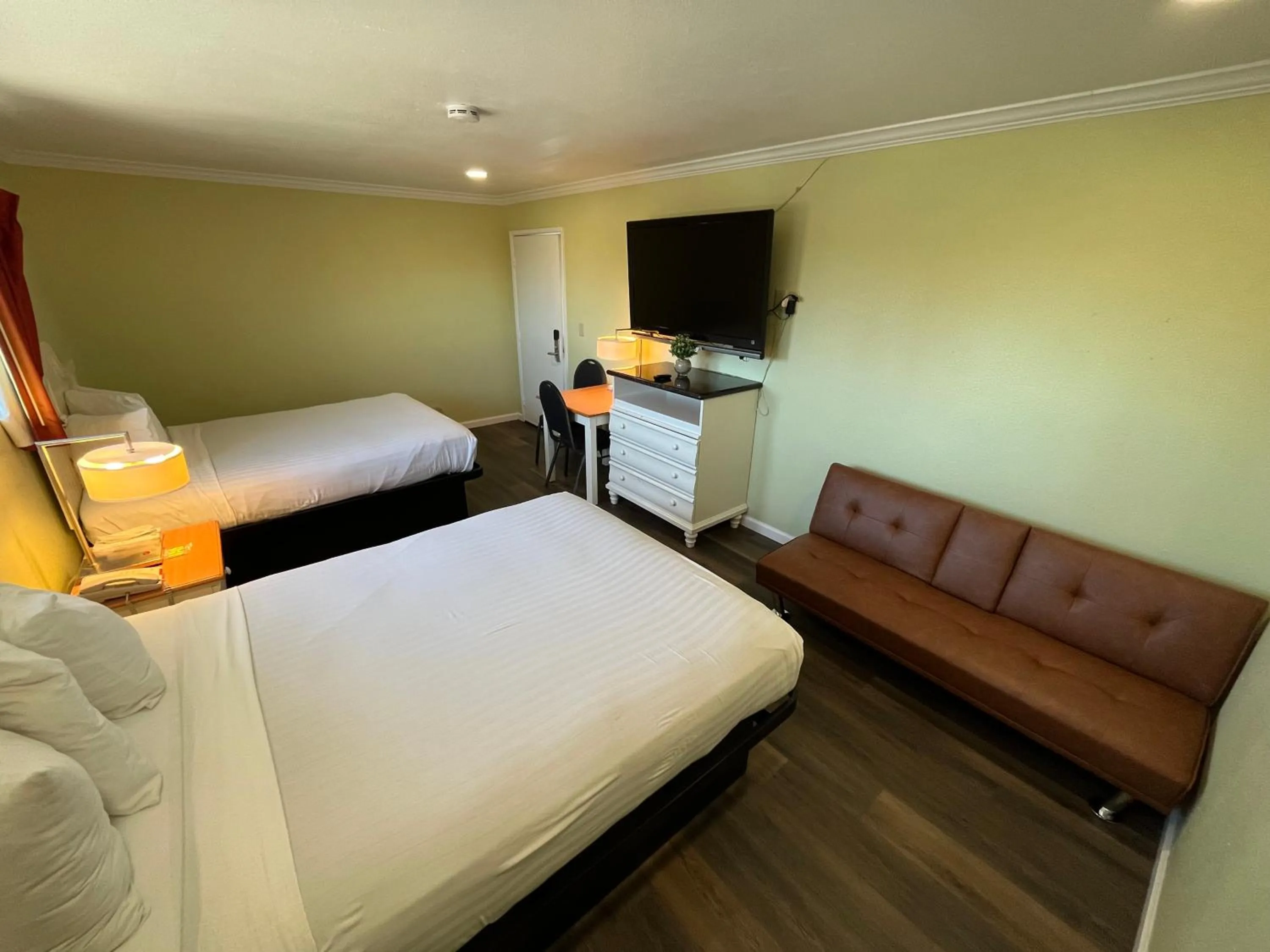 Bed in American Inn - Grover beach - Pismo Beach