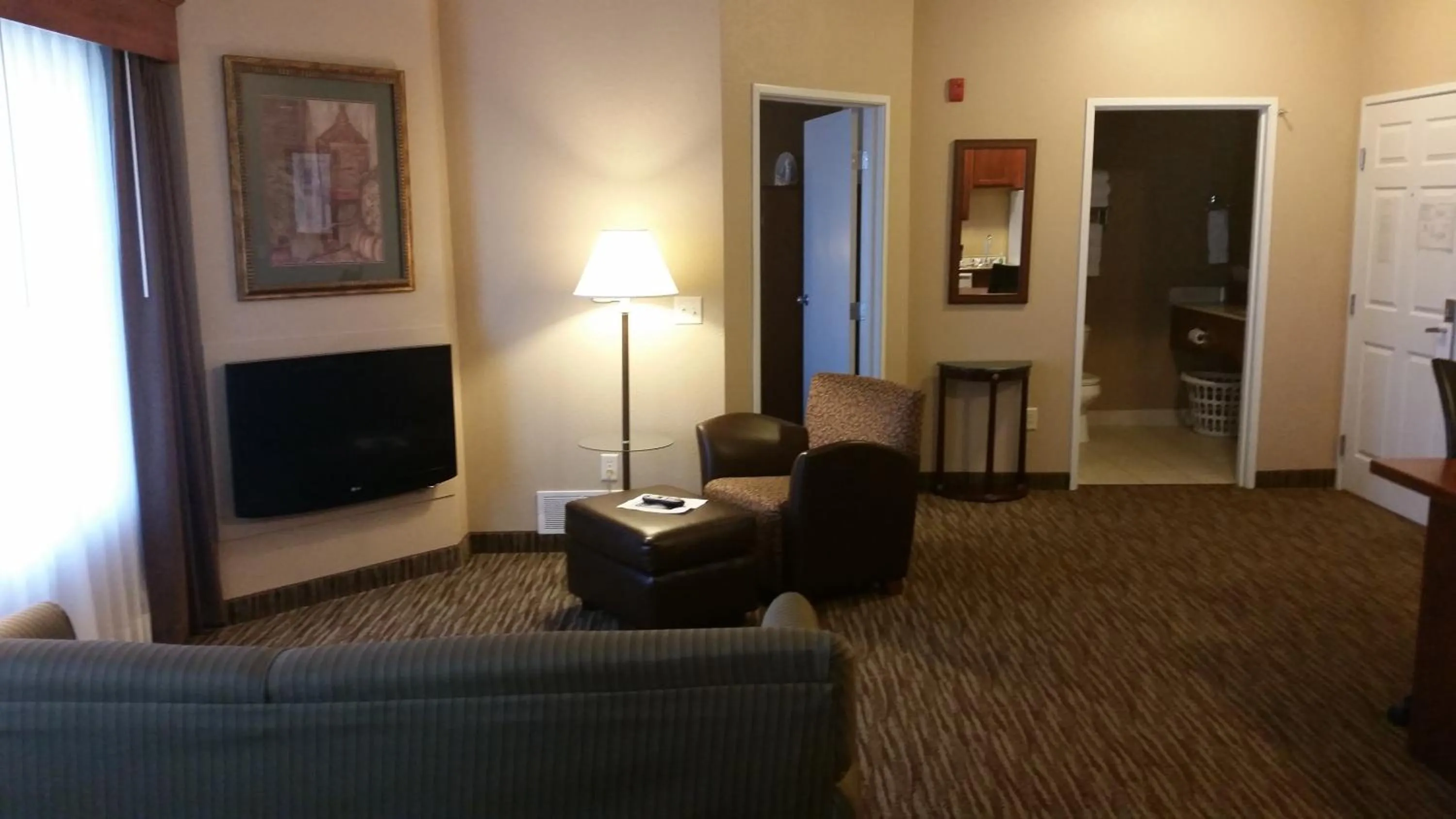 GrandStay Residential Suites Hotel - Eau Claire