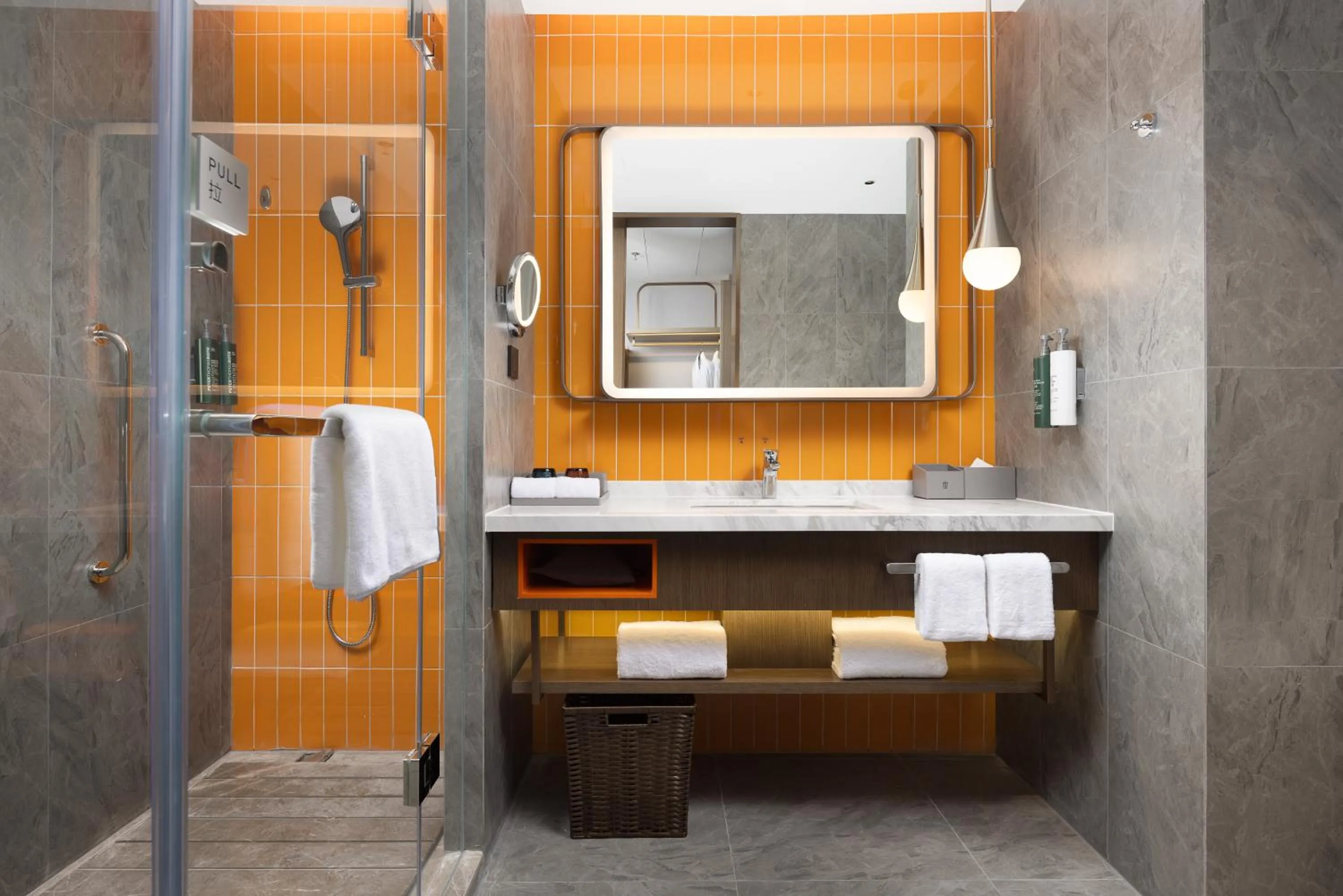 Bathroom in Home2 Suite by Hilton Chaozhou