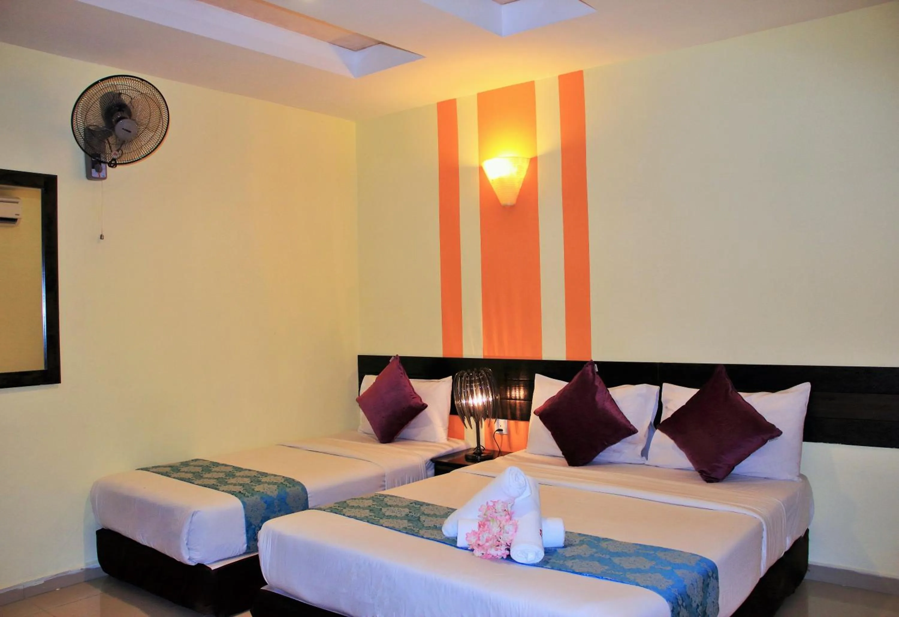 Bed in Sun Inns Hotel KopKastam Kelana Jaya