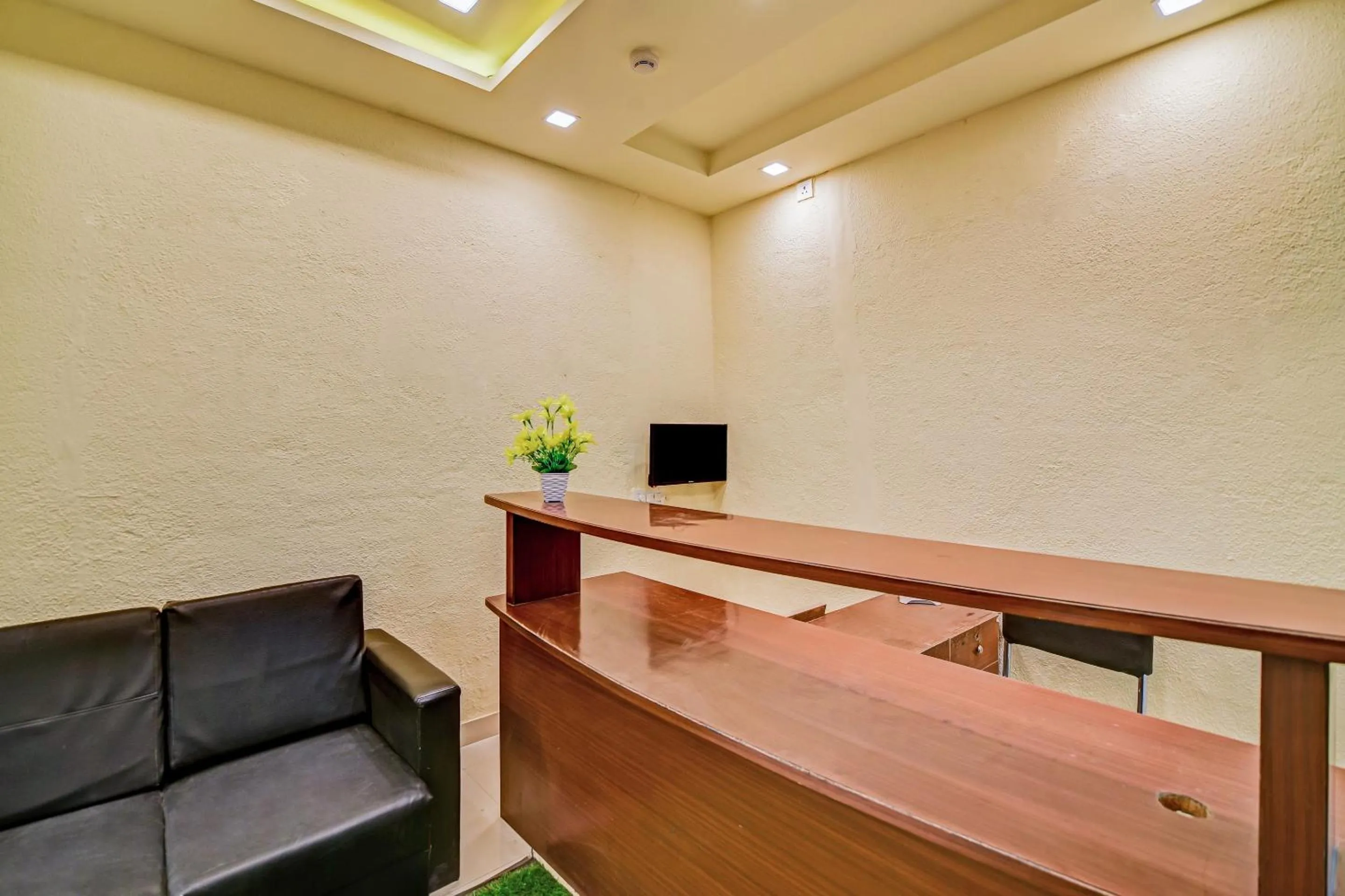 Lobby or reception in Hotel O Saiinn