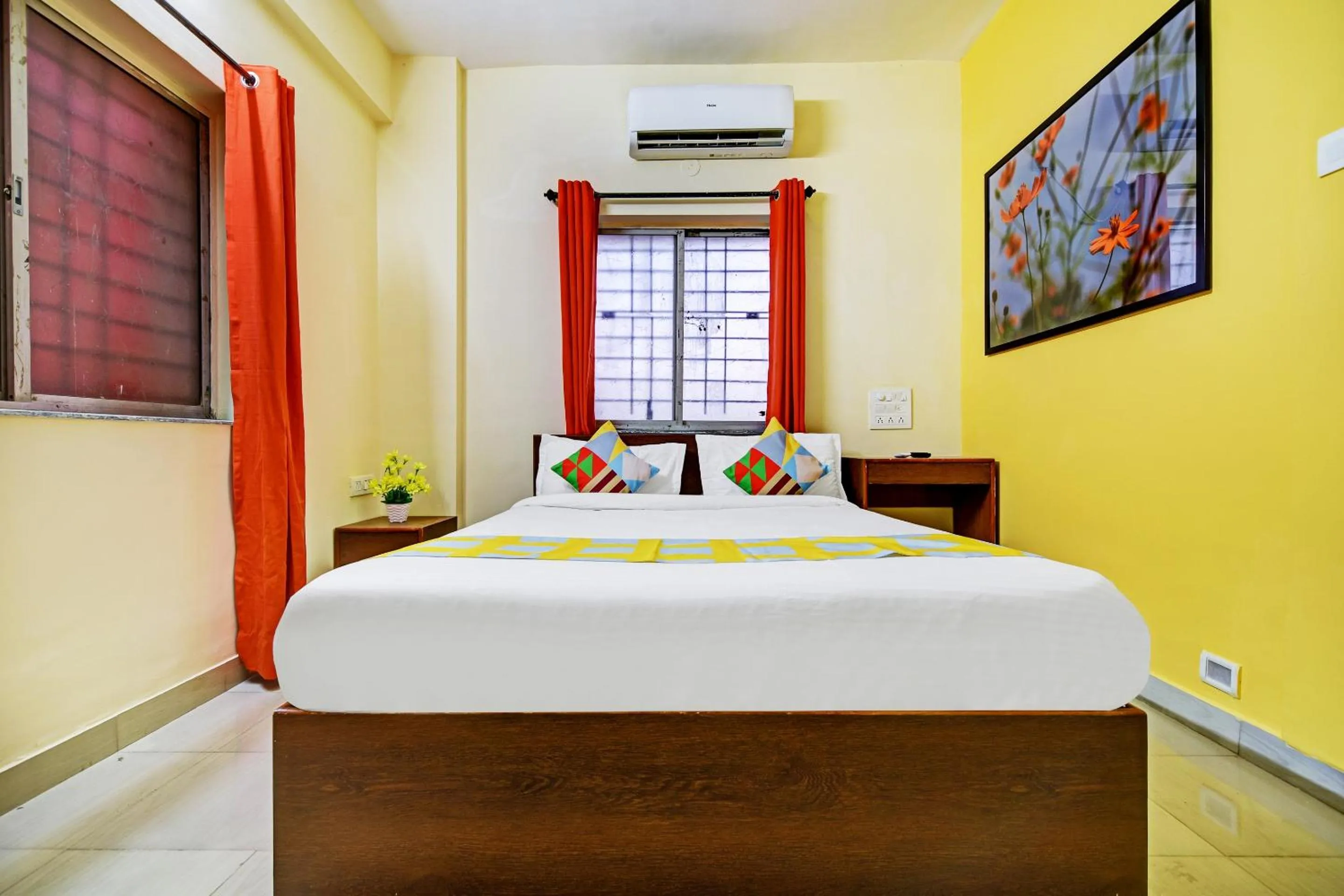 Bedroom, Bed in Hotel O Saiinn