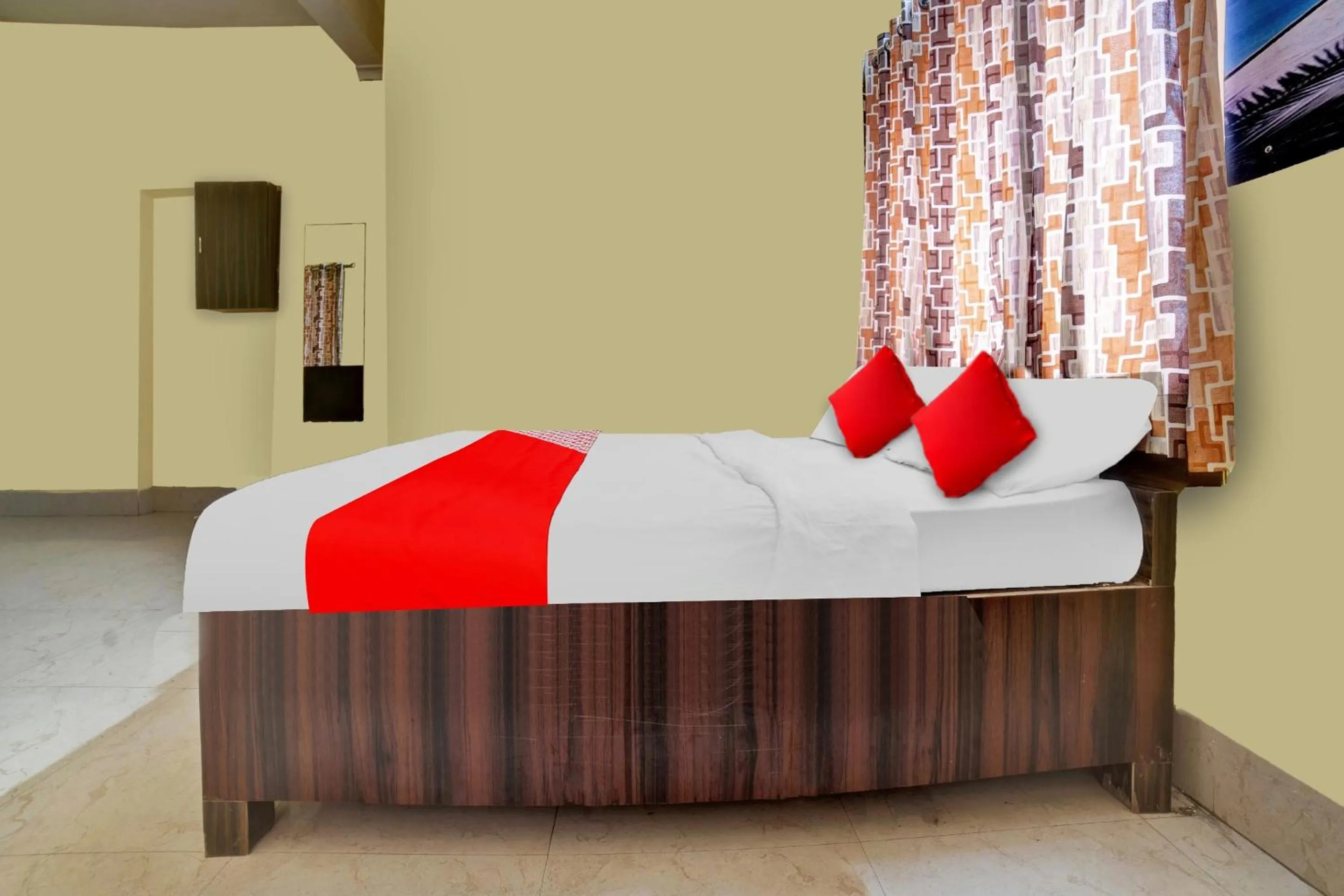 Bedroom, Bed in Super Hotel O Prakash Inn