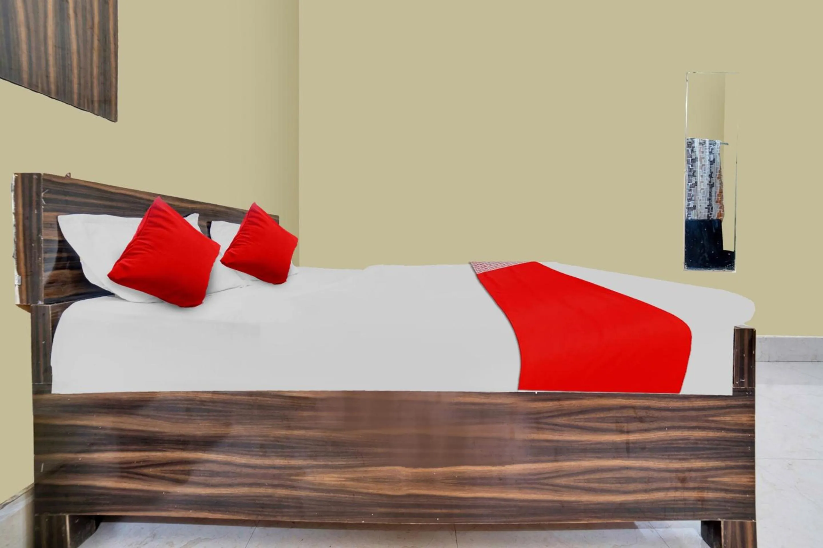 Bedroom, Bed in Super Hotel O Prakash Inn