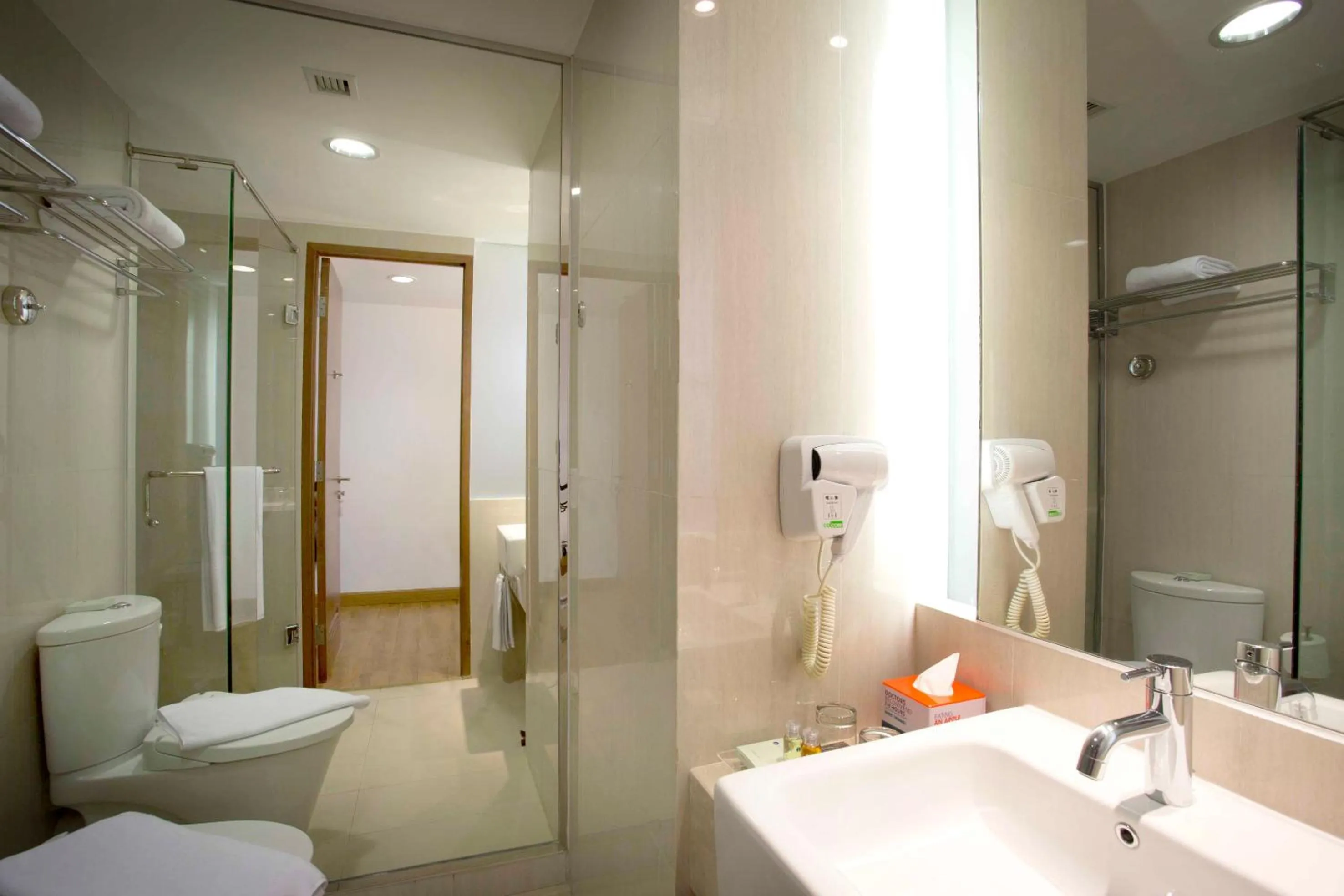 Bathroom in Pesona Alam Resort & Spa