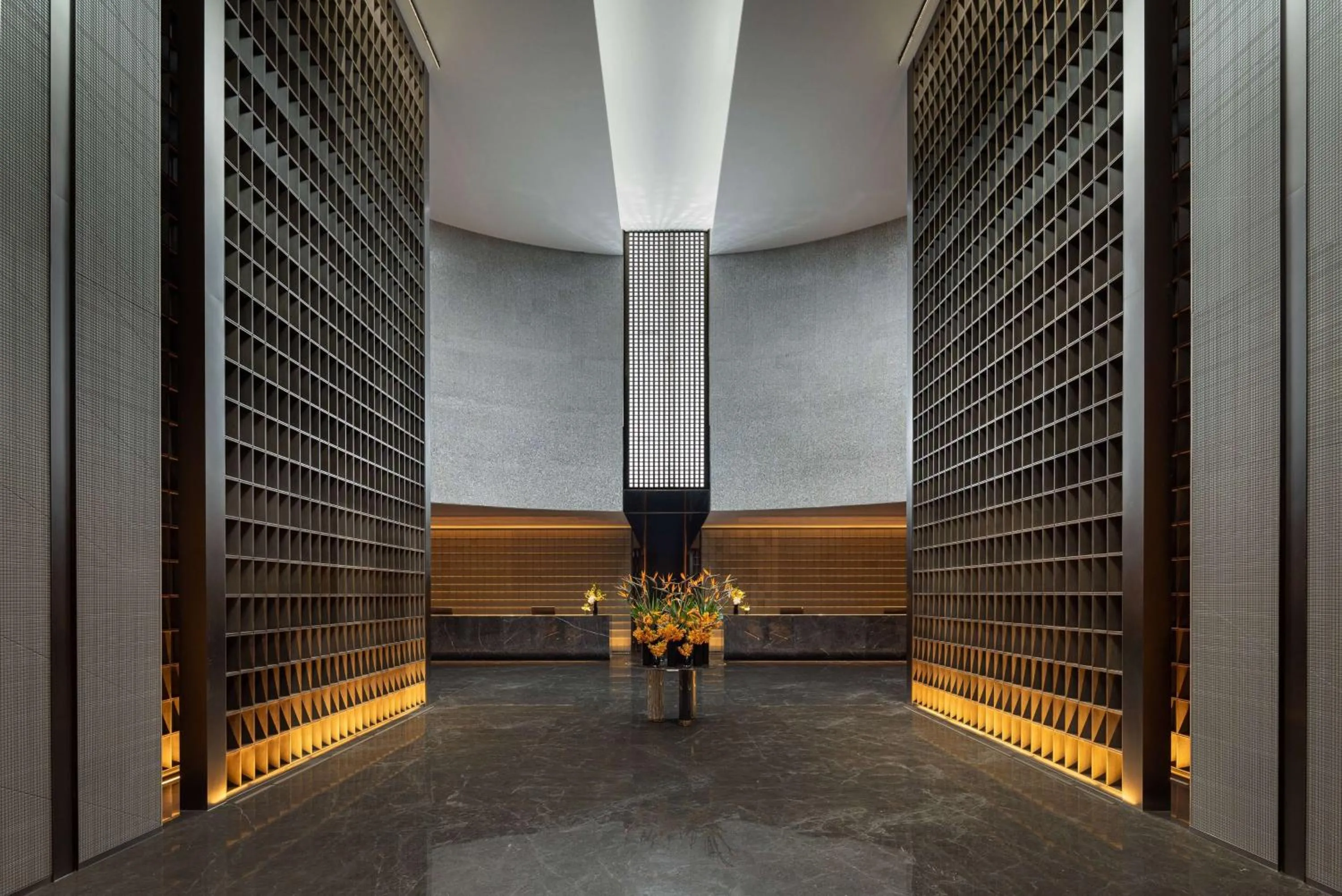 Lobby or reception in Wyndham Grand Chengdu East