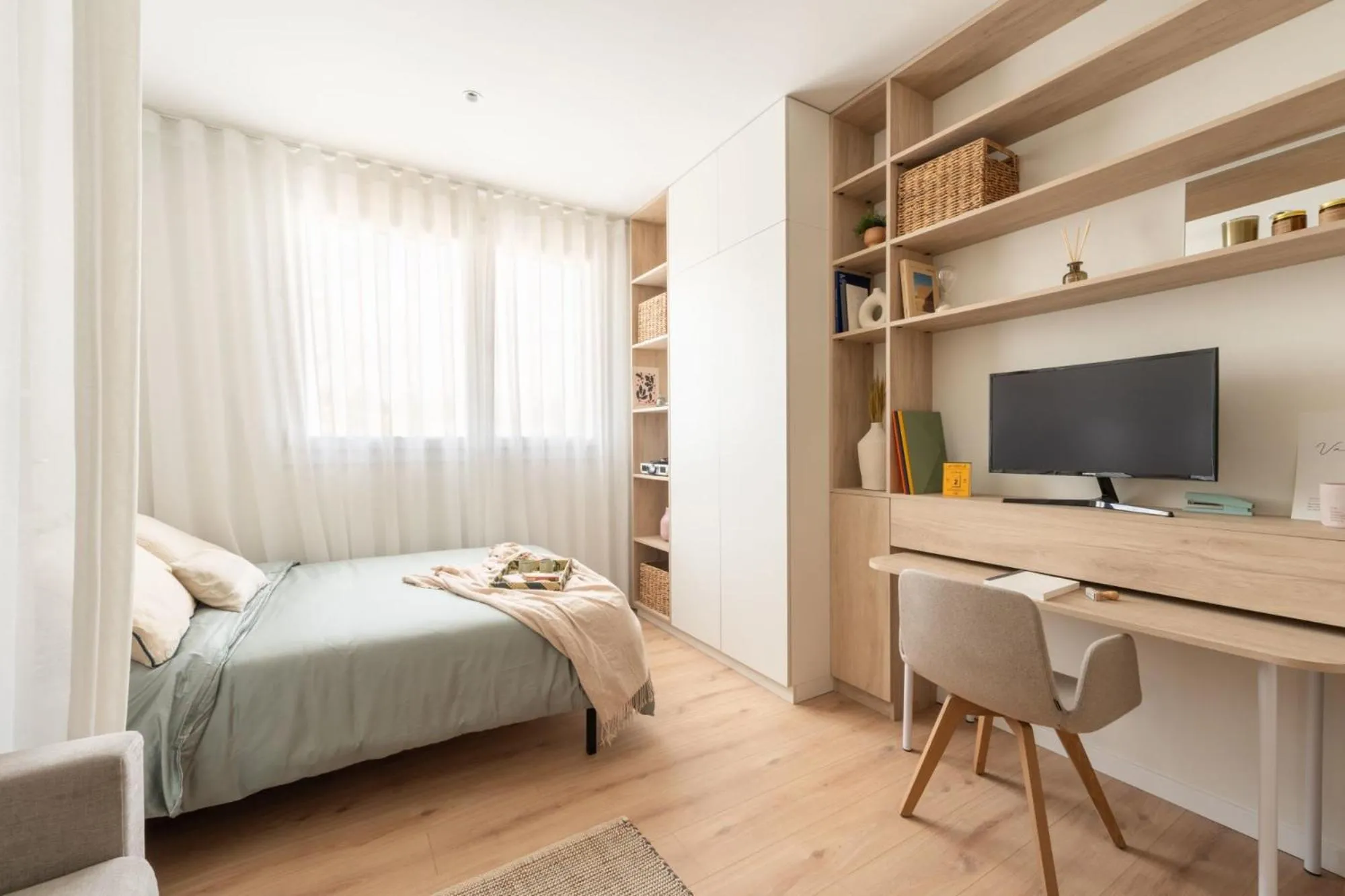 Bed in Be Casa Alcobendas