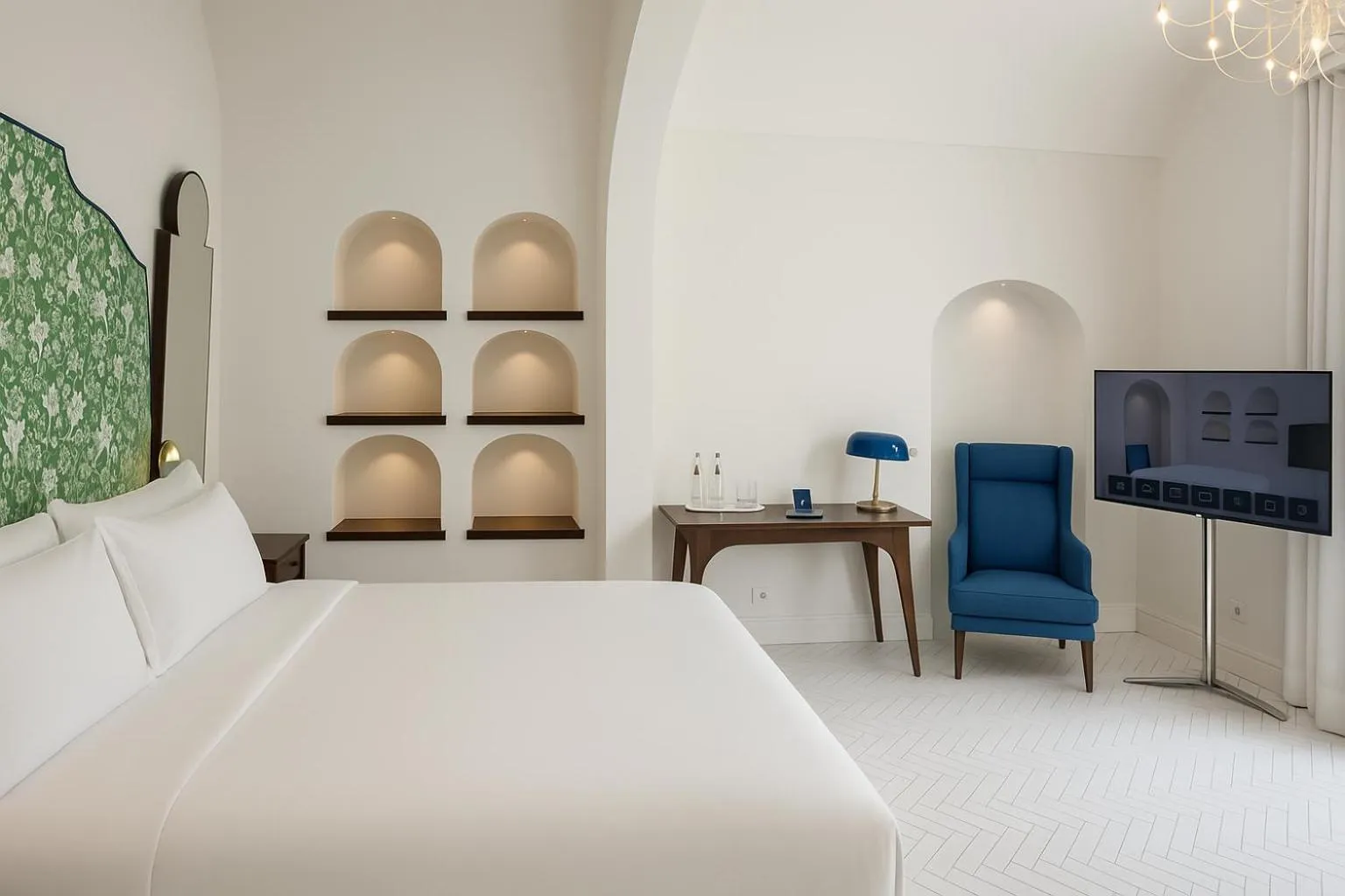 Bed in Grand Hotel Europa Palace Sorrento