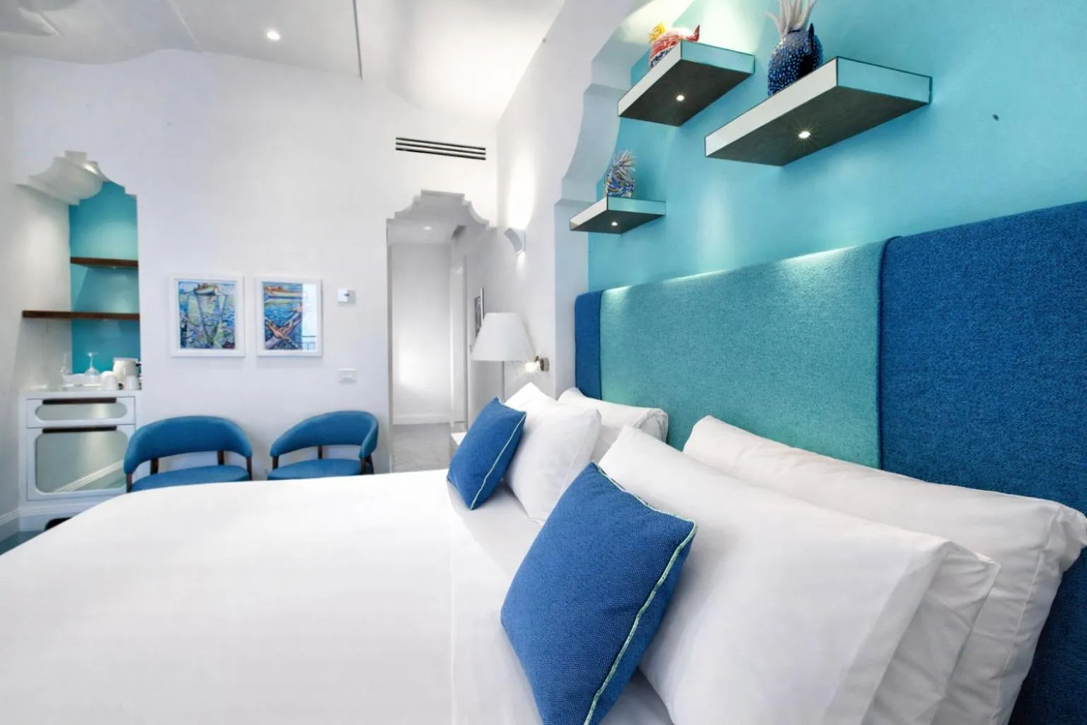 Bed in Grand Hotel Europa Palace Sorrento