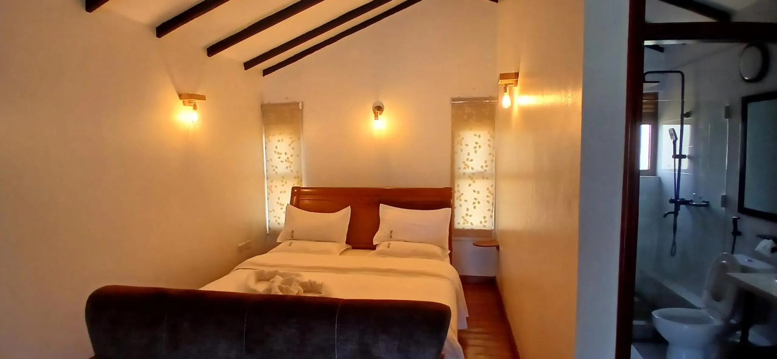 Photo of the whole room, Bed in Explorer Resort & Marina