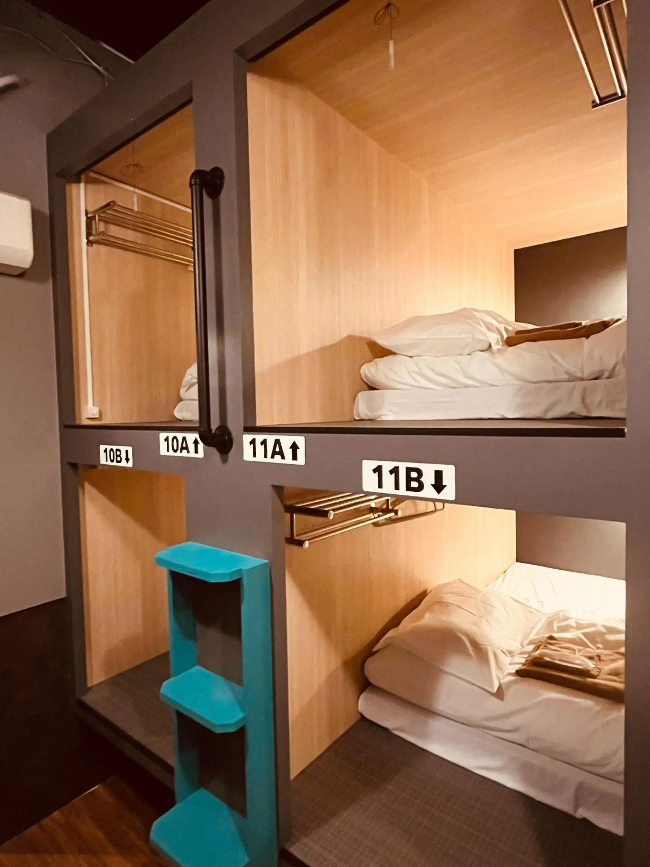 Bunk Bed in Mixed Dormitory Room in Mikami Asakusabashi Hotel Bunk Bed in Mixed Dormitory Room in Mikami Asakusabashi Hotel