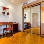 Decorative detail in Alcalá Plaza