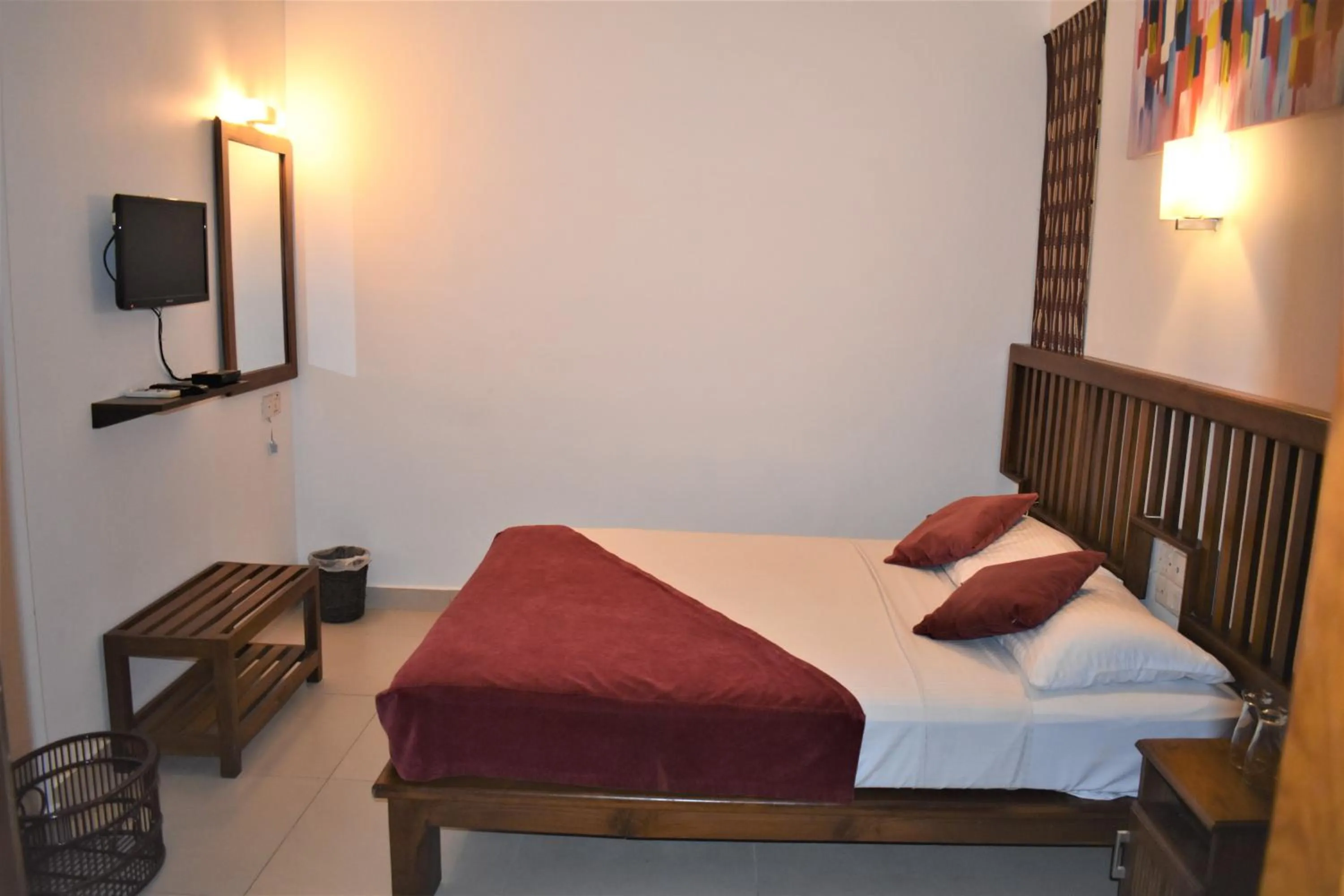 TV and multimedia, Bed in Port View City Hotel