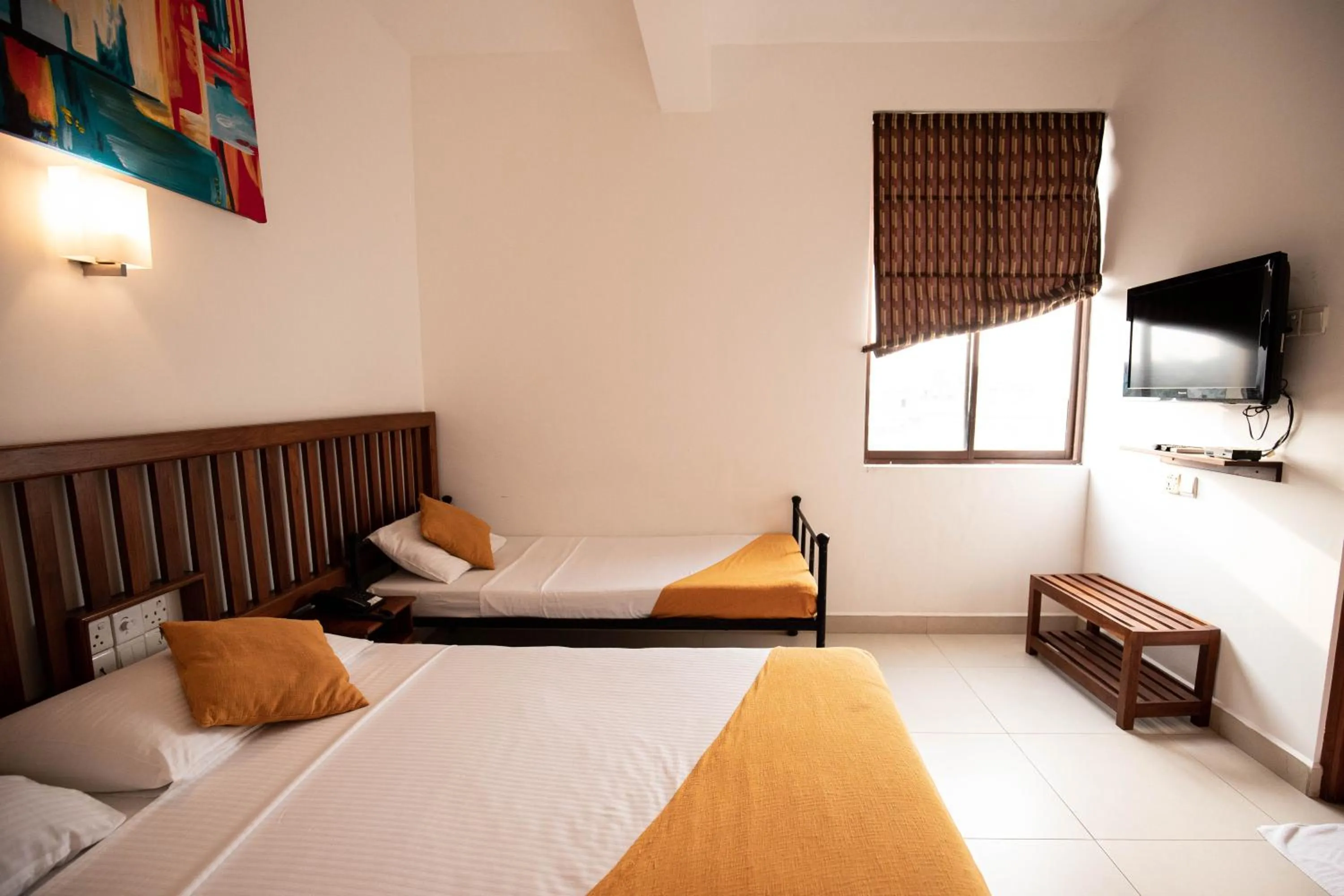 Photo of the whole room, Bed in Port View City Hotel