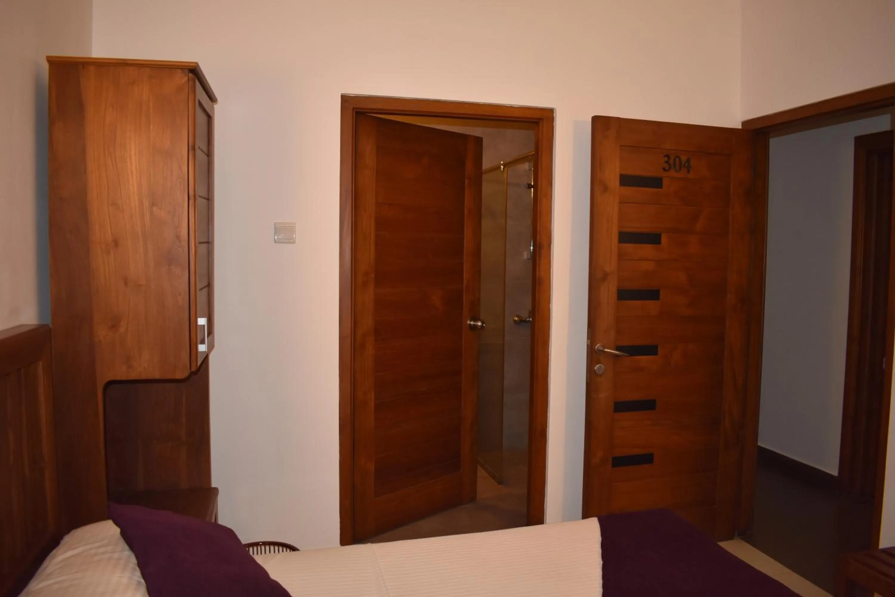 Photo of the whole room, Bed in Port View City Hotel