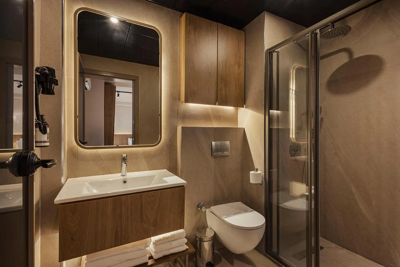 Bathroom in En Vie Beach Boutique Hotel - Adults Only