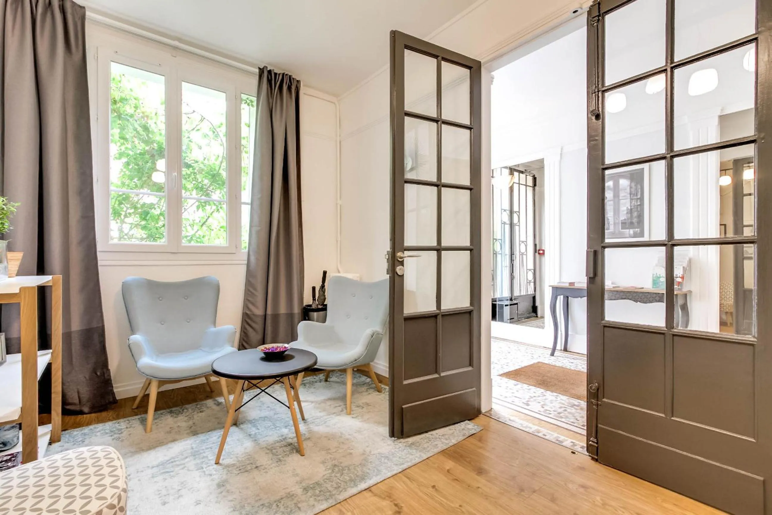 Lobby or reception in Hotel Résidence Paris Asnières