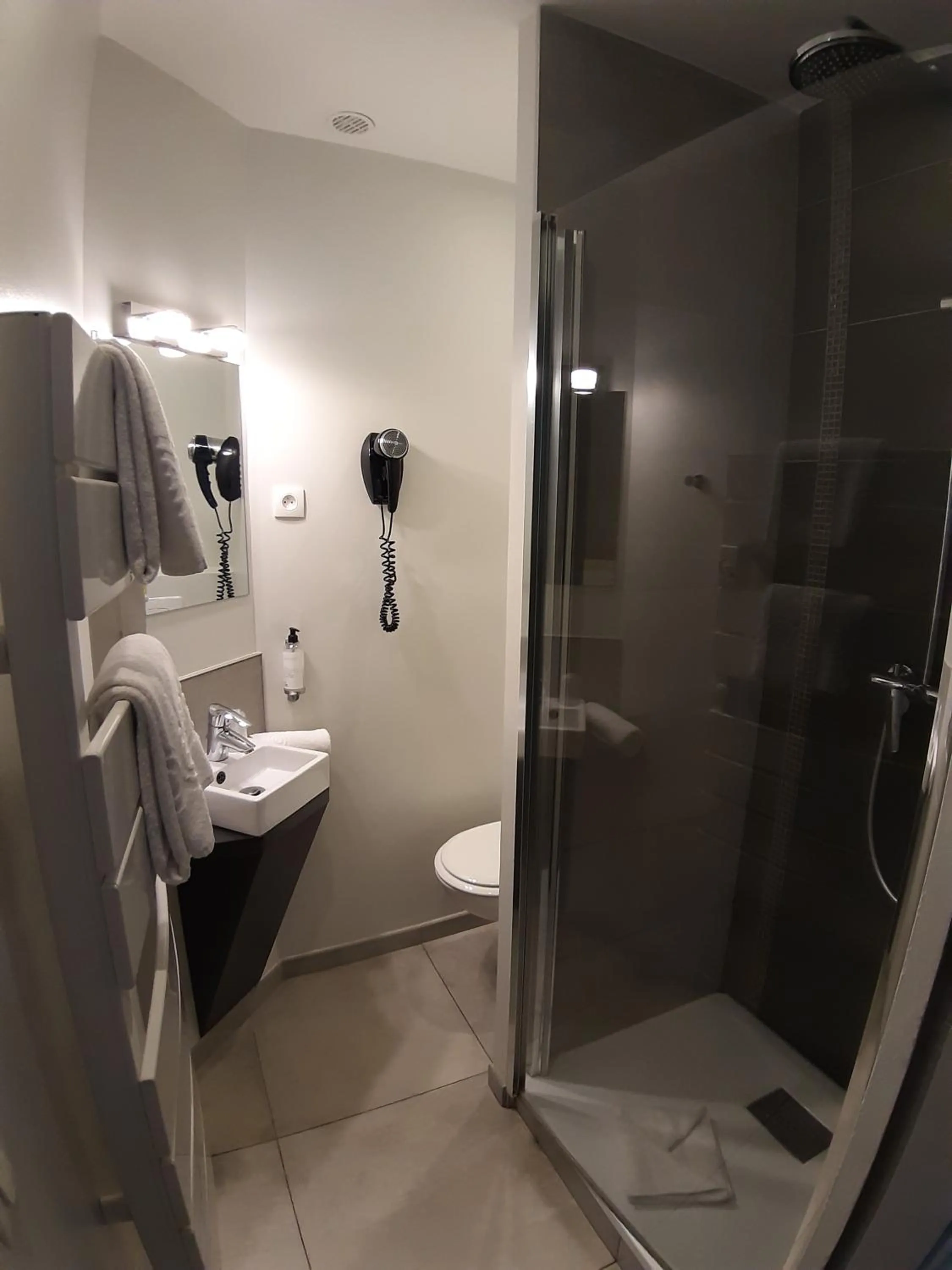 Bathroom in Les Embruns